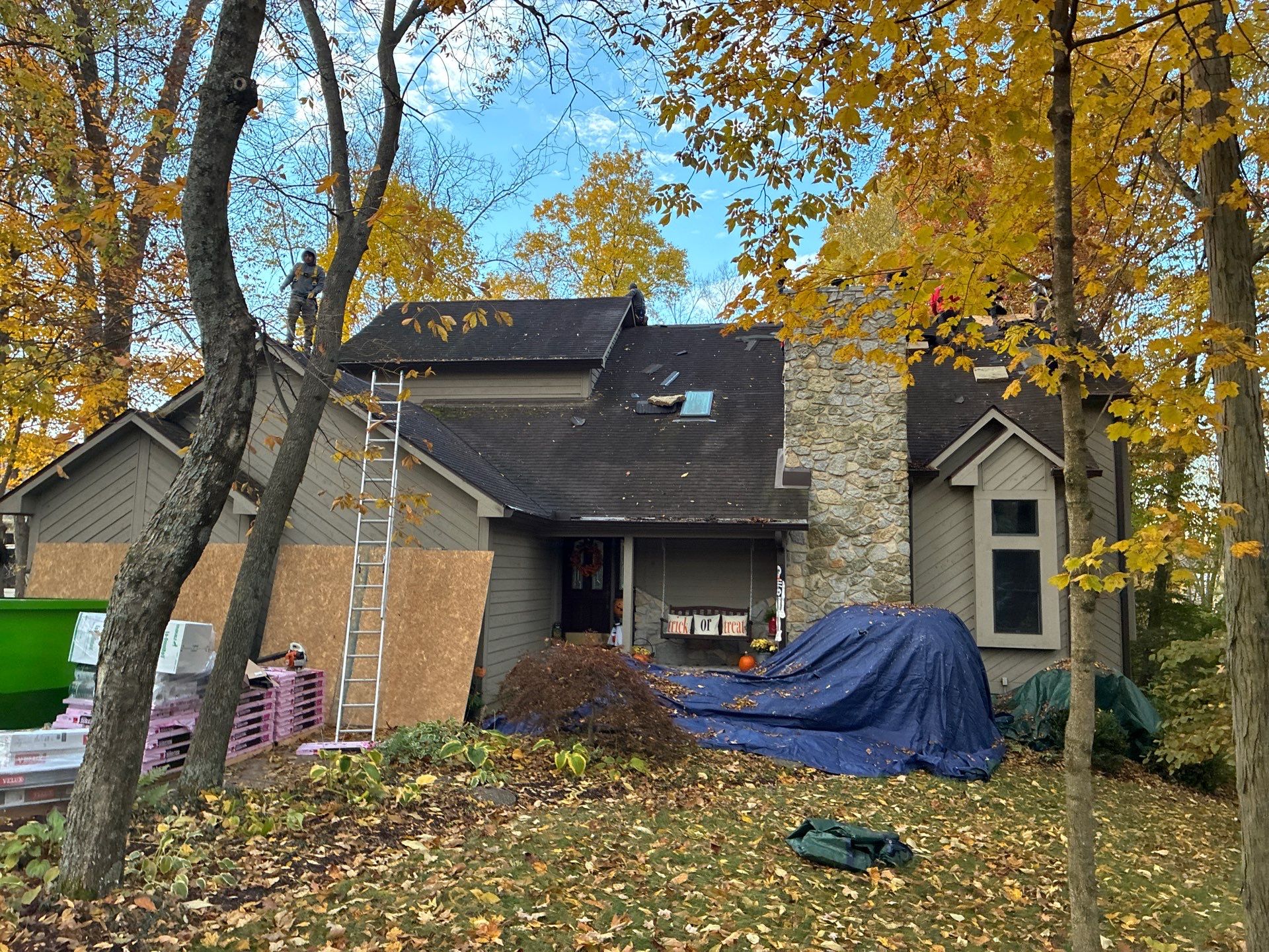 Roof and Skylight Replacement by WIW Enterprises Inc