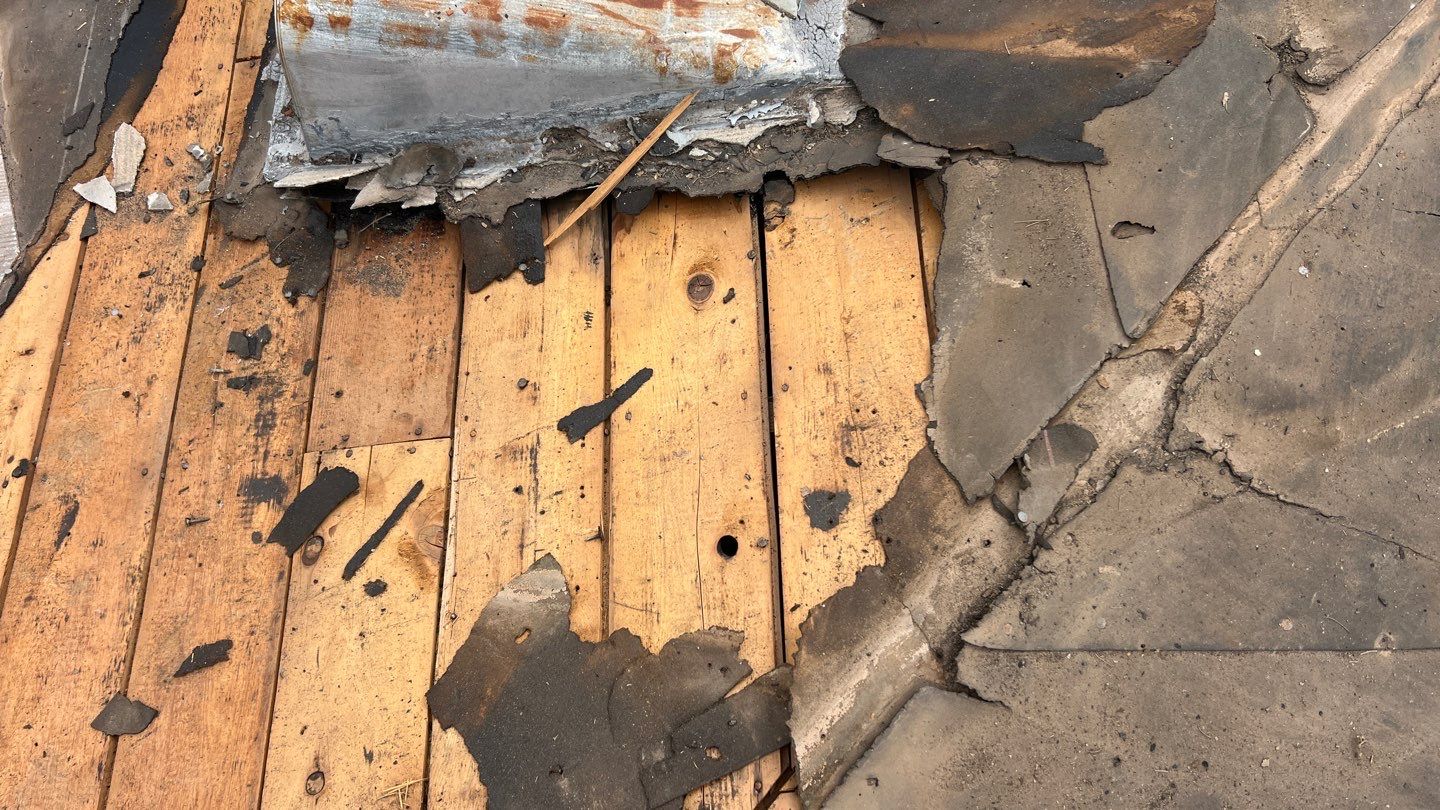 Light Stone Exposed Fastener by Reimagine Roofing