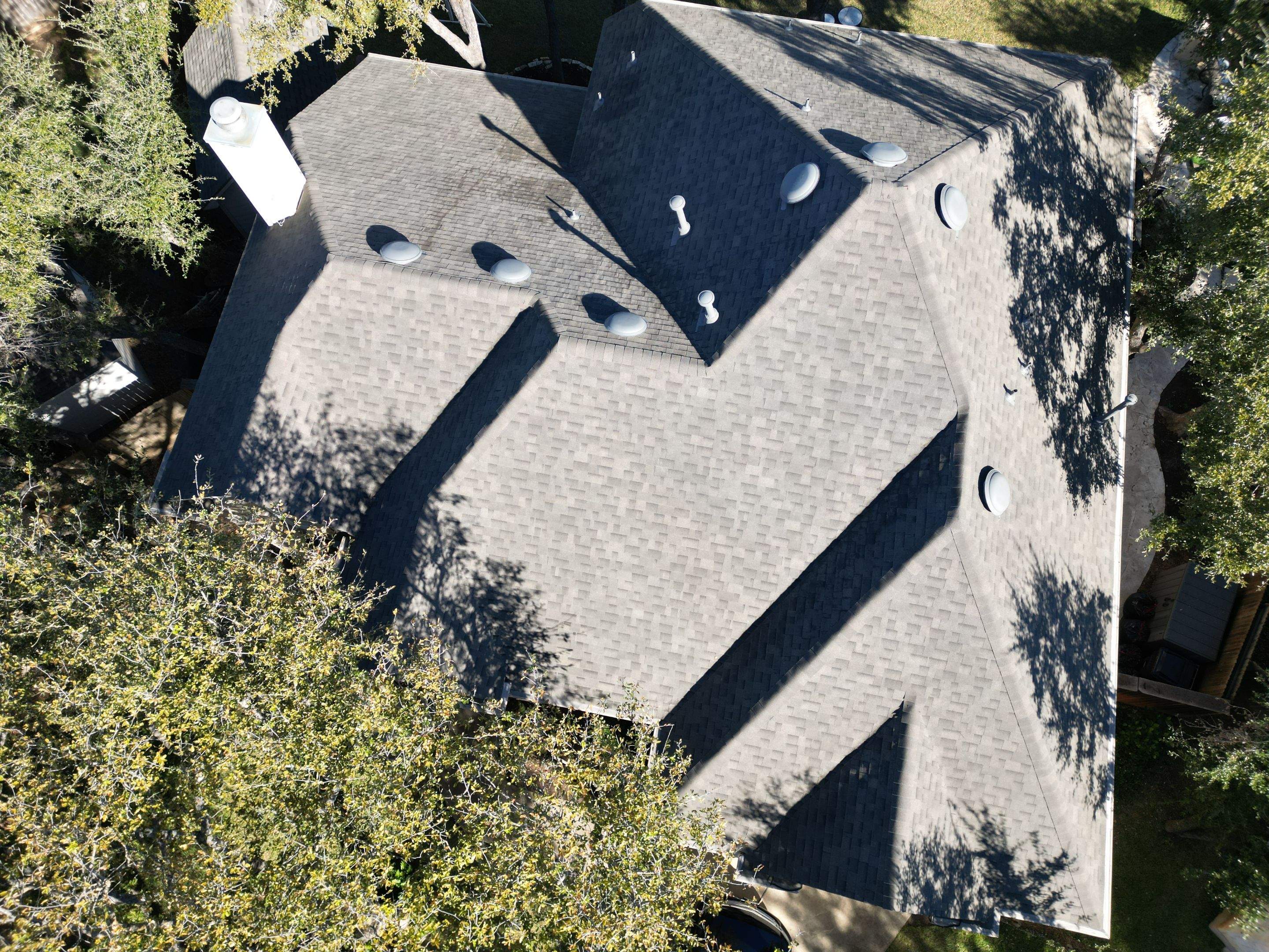 Weathered Wood - Malarkey Highlander by RoofsOnly.com