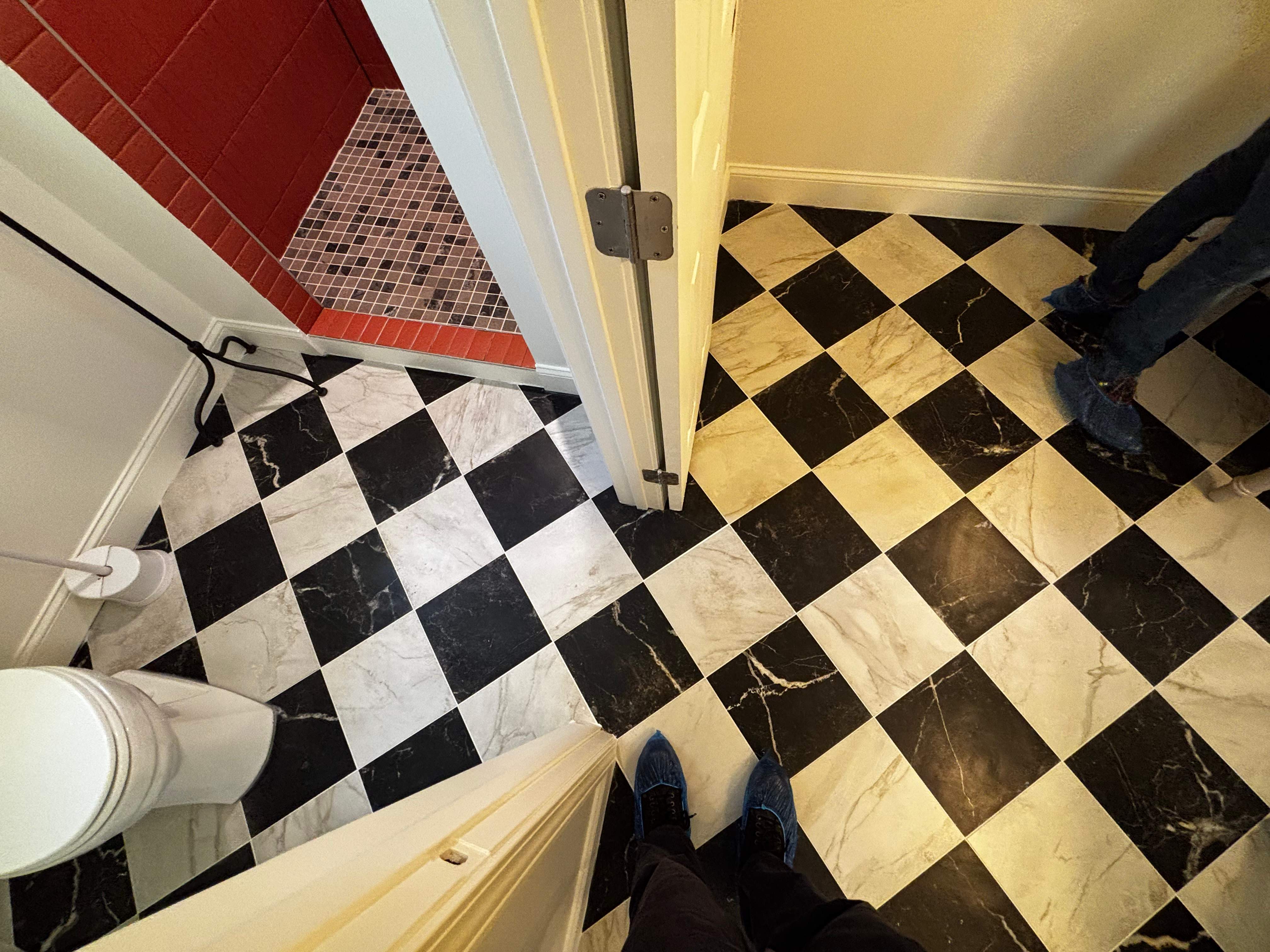 Master bathroom renovation by Prudencio
