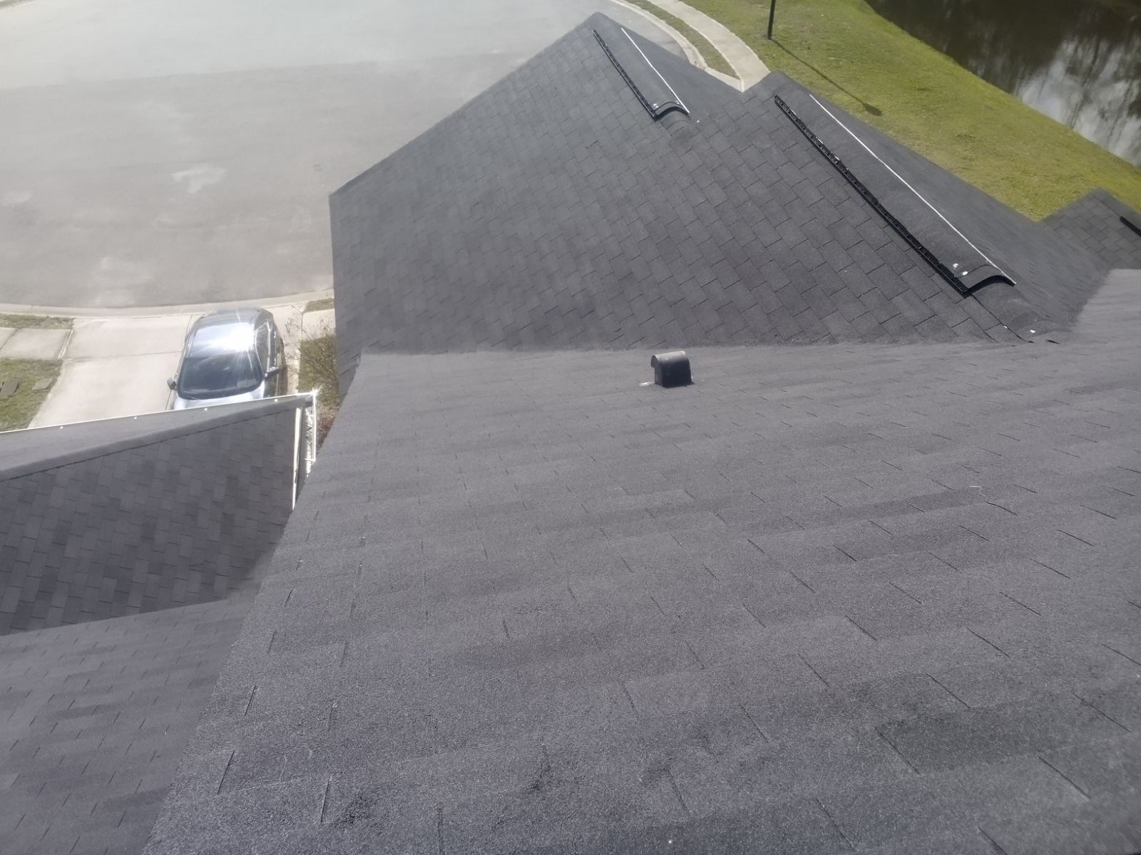 Residential Roofing Installation using Atlas Pinnacle Pristine  by Talya Roofing