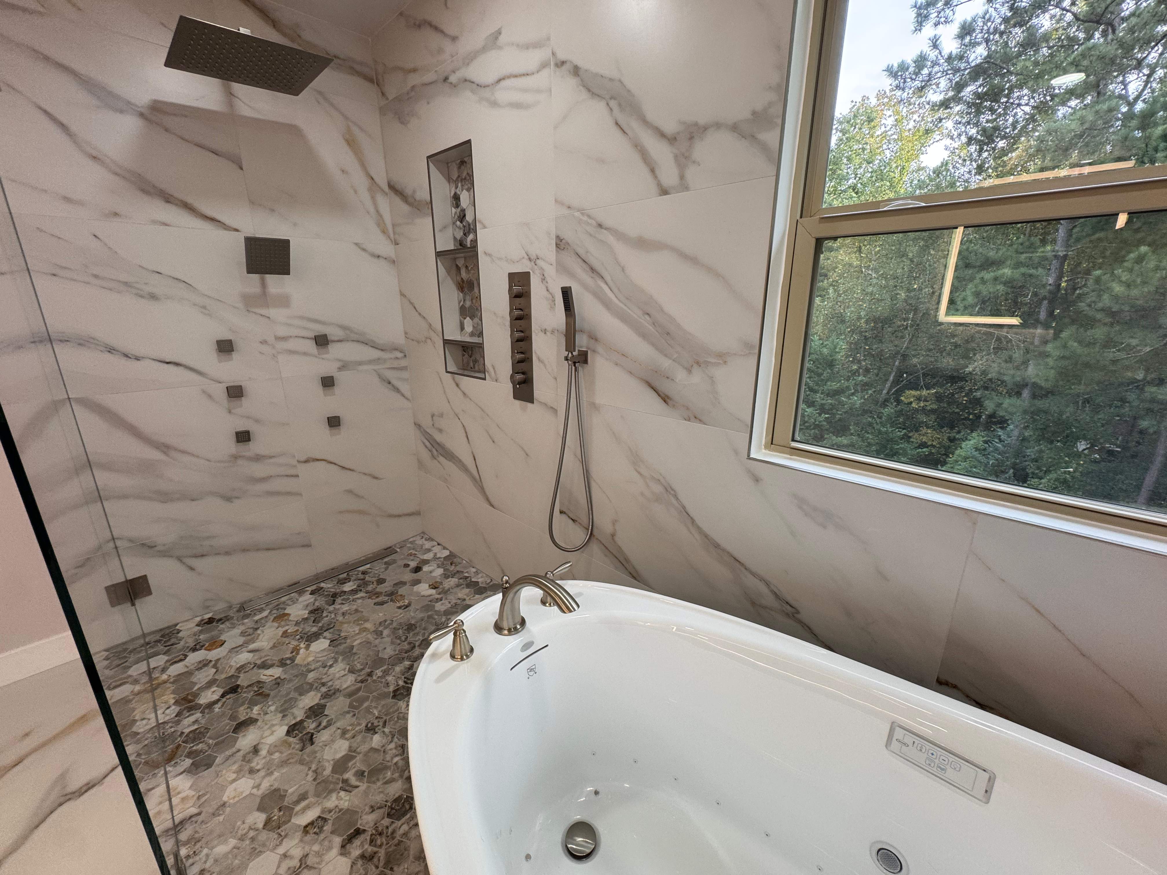 Master bathroom renovation by Prudencio