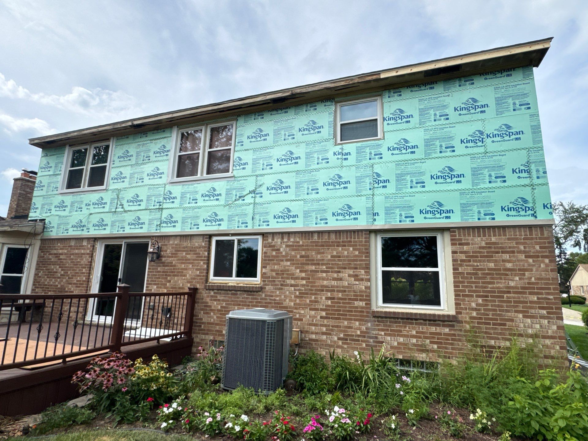 Siding Replacement using Alside S7 Cedar Mill Grain Pebble by 180 Contractors