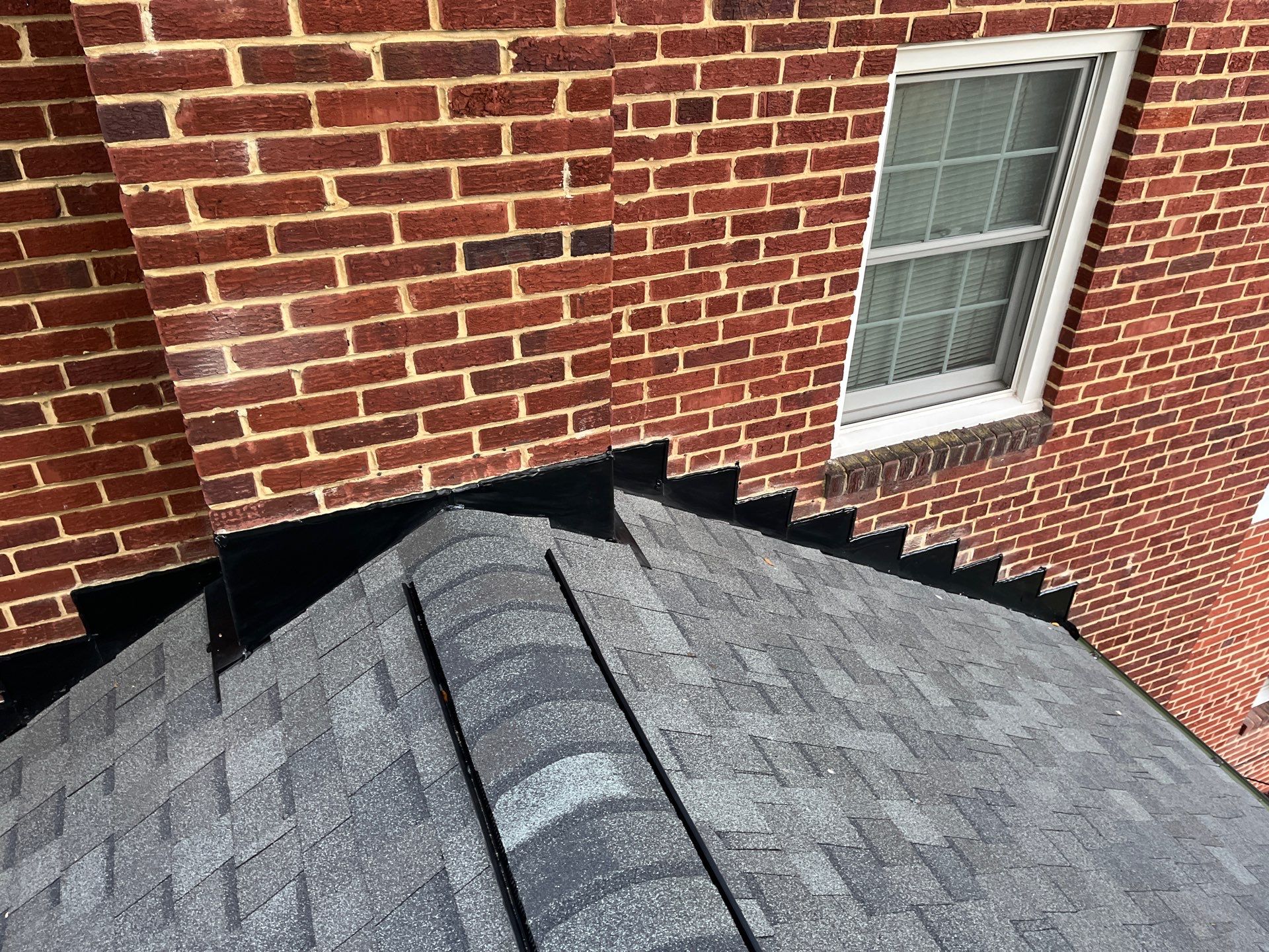 Arlington: Residential Roof Replacement With CertainTeed Landmark Designer Shingles in Georgetown Gray by RM Banning, Inc.