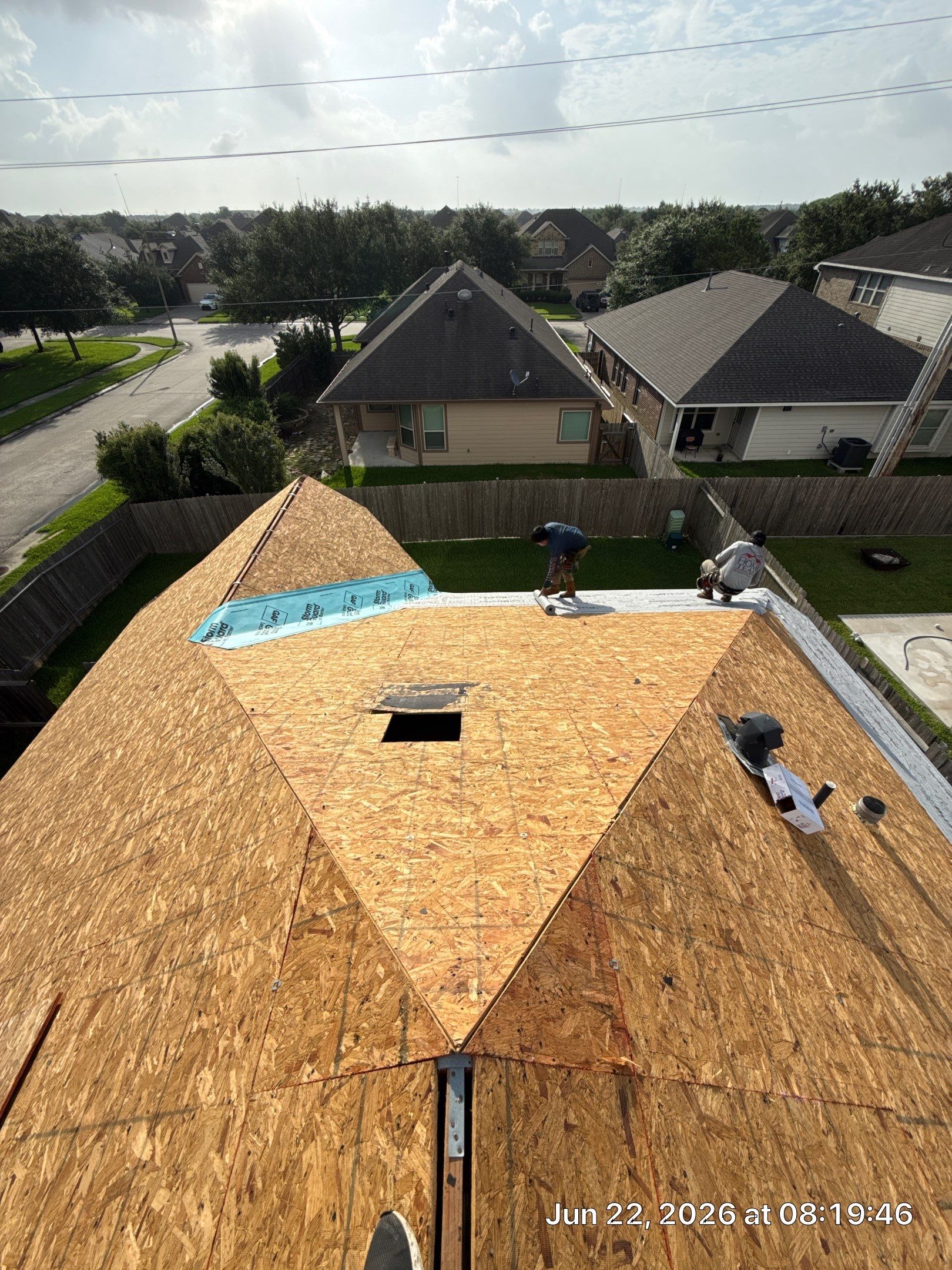 GAF HDZ - Charcoal by Elite Roofing LLC