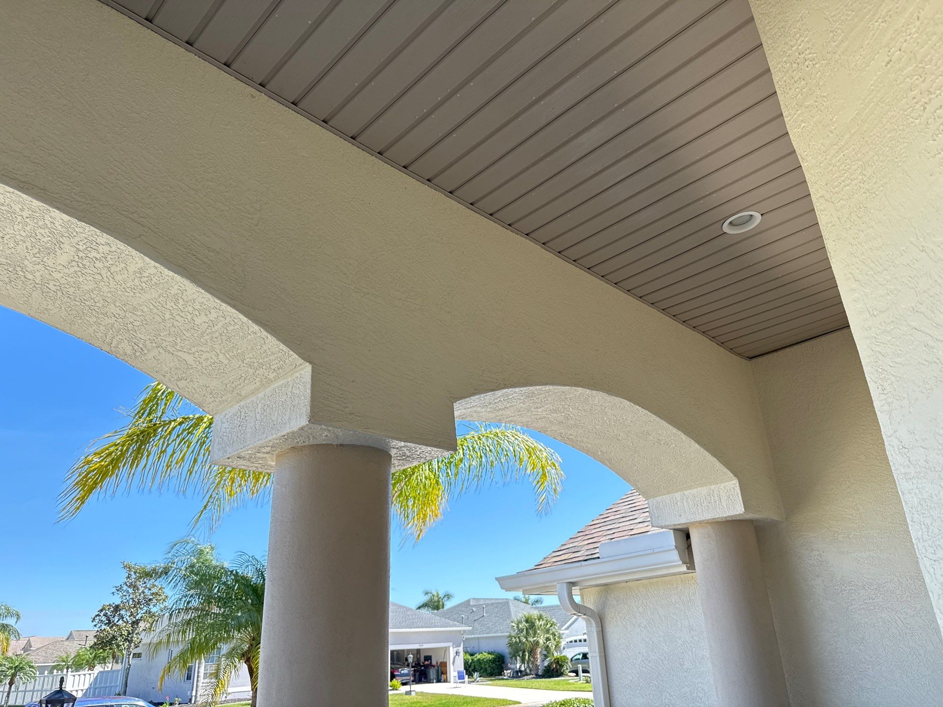 House Wash, Paver Pool Deck & Screen Enclosure Cleaning in Greenfield Plantation | Bradenton, FL by Sunshine AquaWash