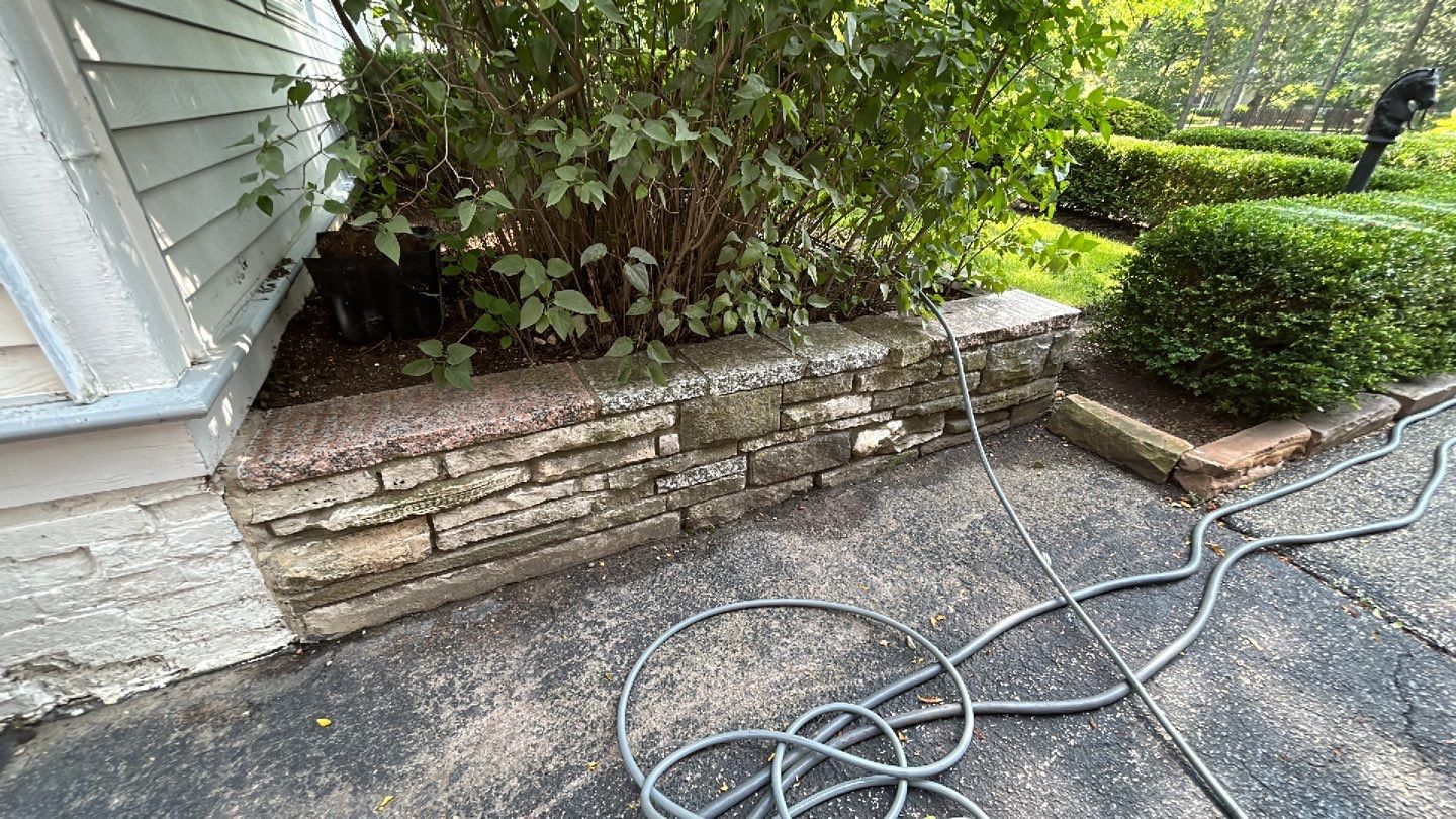 Housewashing  using Algaecide, soft wash soap by Northern Power Washing LLC.