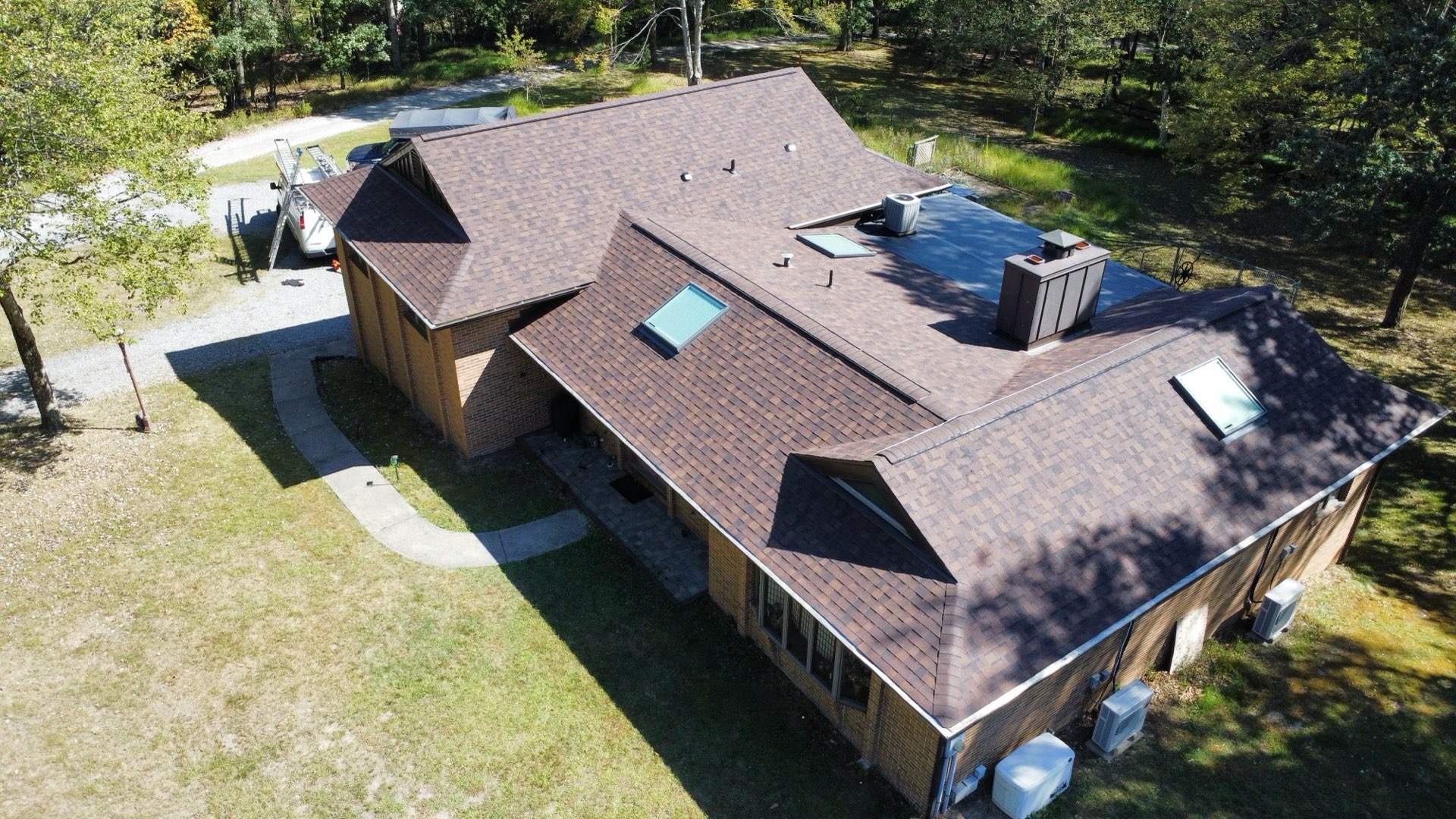 Full Roof Replacement – Gibsonia, PA (Owens Corning Brownwood & EPDM Flat Roof) by MAT Roofing