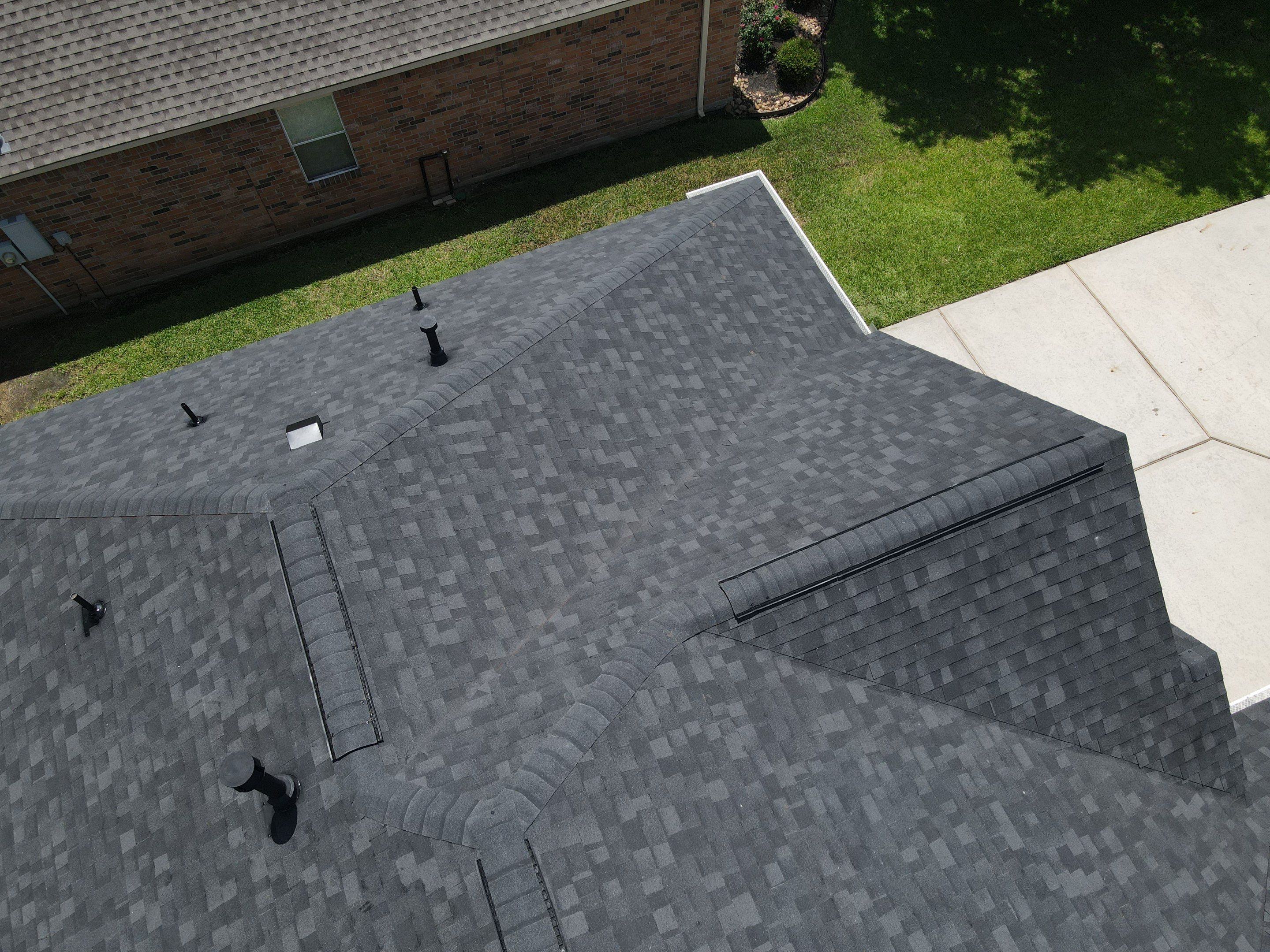 Residential Roofing Installation using Owen's Corning Duration by Roof Concepts Construction