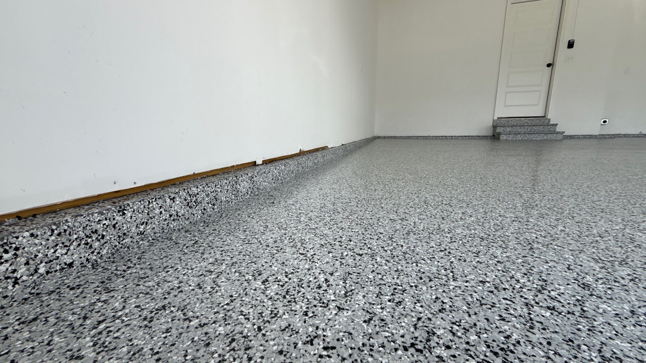 Another Beautiful Houndstooth Flake Floor Complete  by Banner Garage