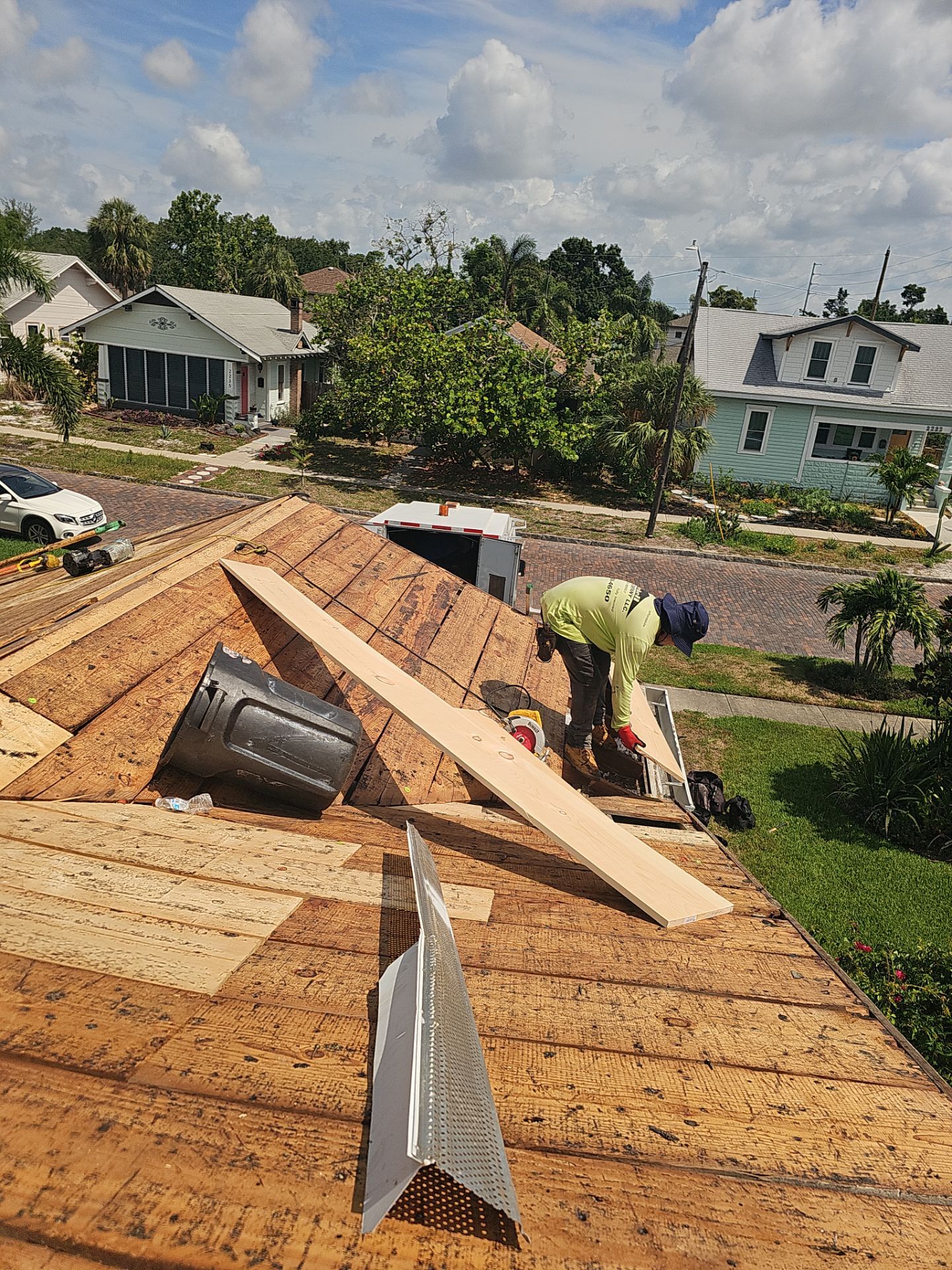 Project in St. Petersburg 33713 by Mitchell Roofing Company LLC 