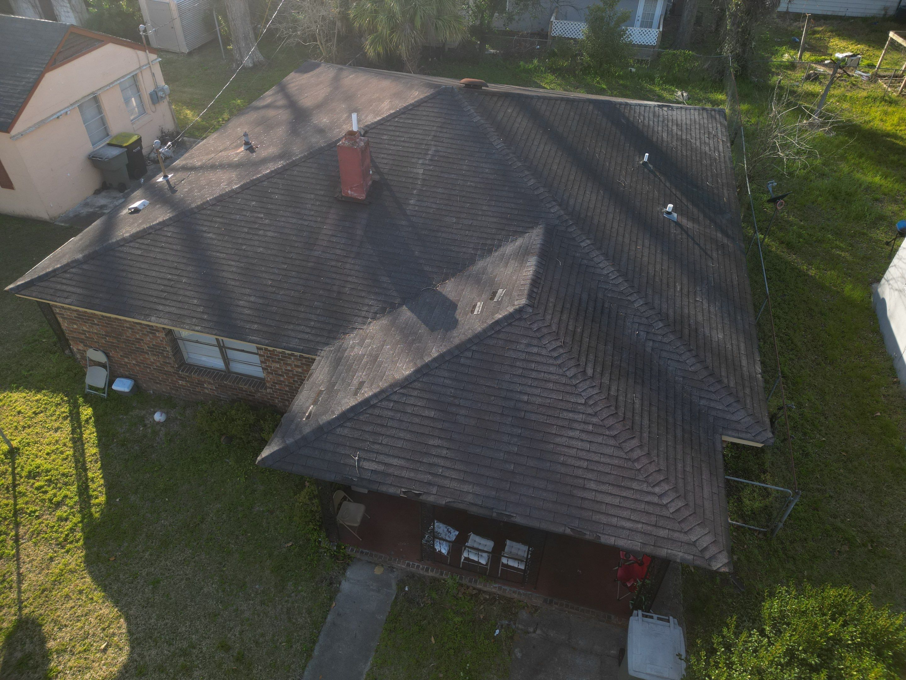Atlas Pinnacle Pristine: Transforming Residential Roofscapes with Superior Installation by Talya Roofing