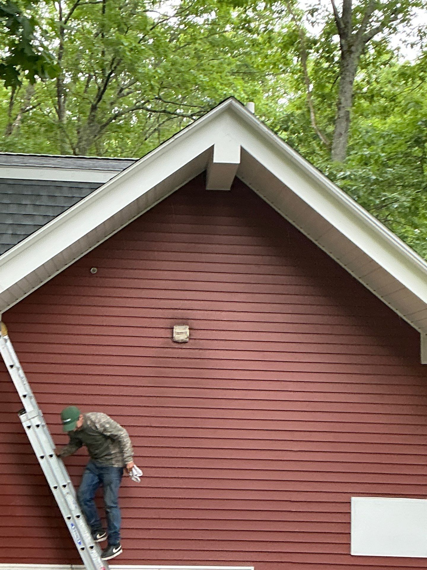 Leak Repair & Roof Wash – Groton, MA by Mighty Dog Roofing of Greater Middlesex County