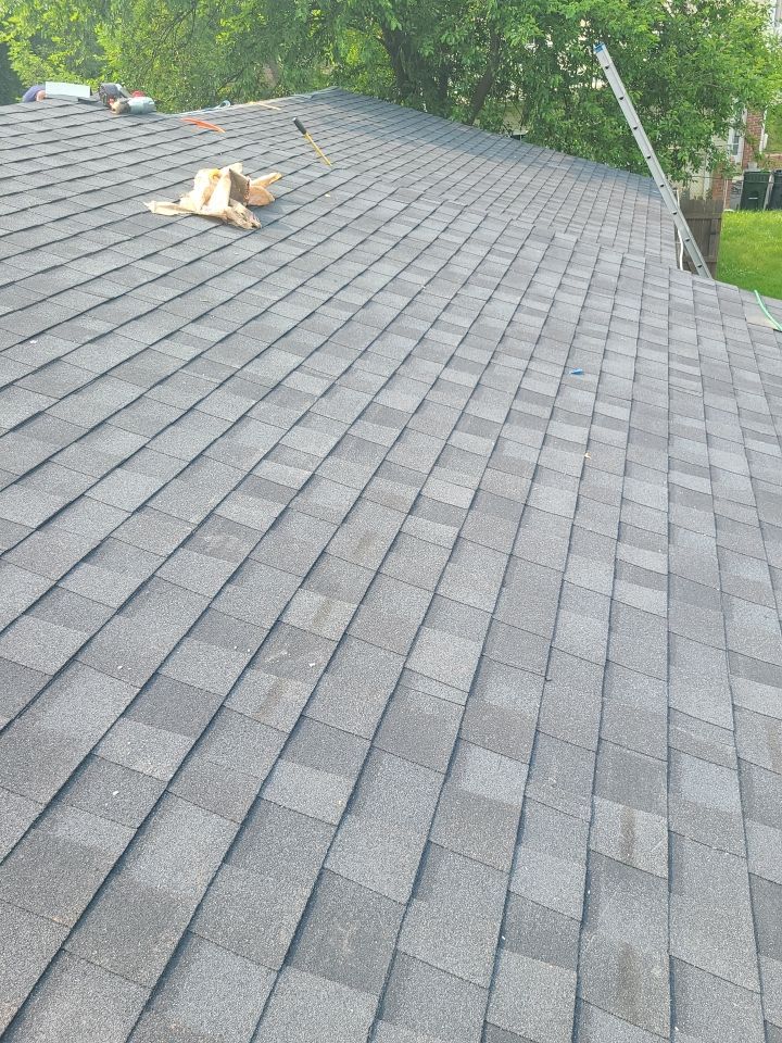 Manassas: CertainTeed Landmark Pro Designer Shingles in Max Def Moire Black by RM Banning, Inc.