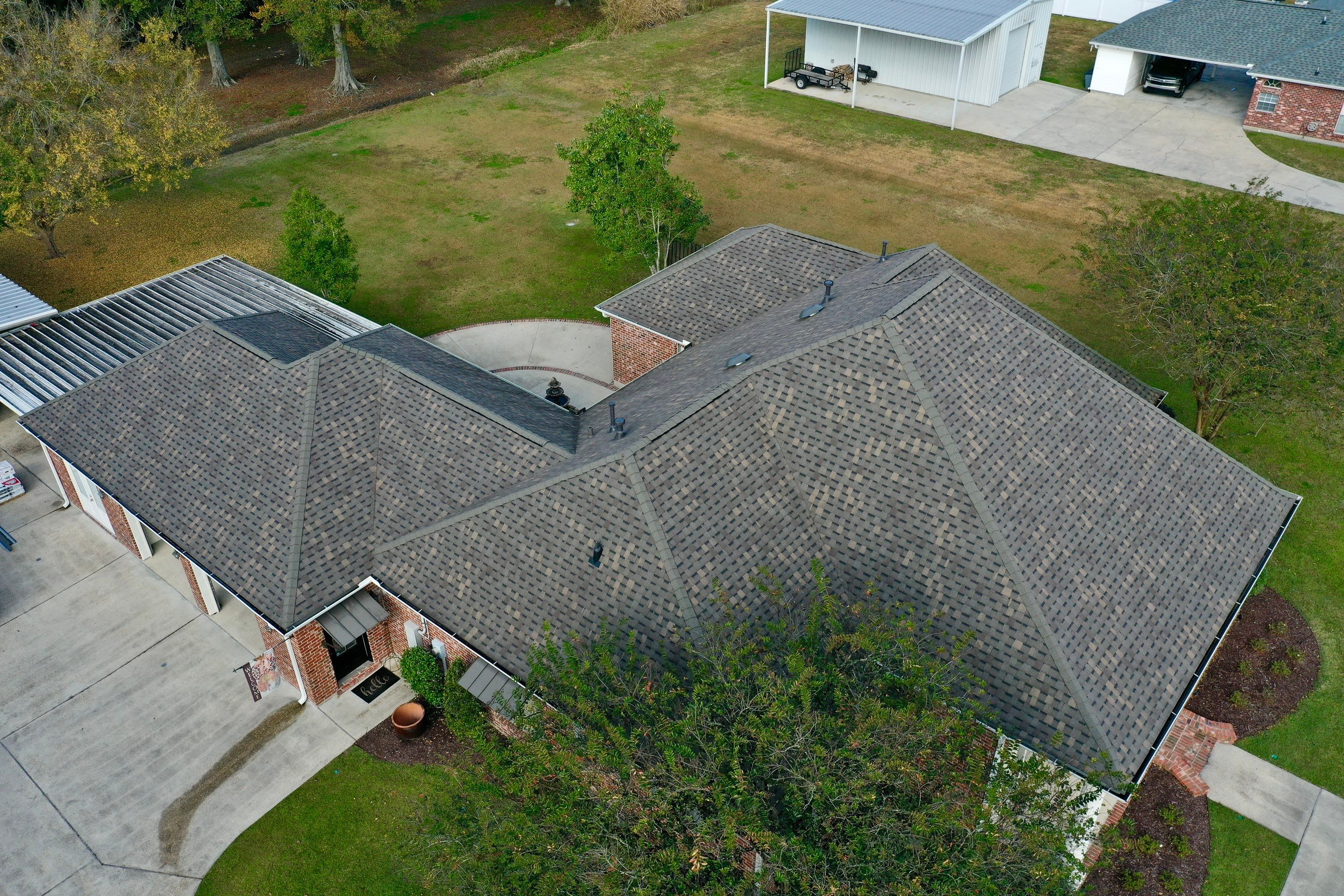 Atlas Pinnacle Pristine Weathered Shadow w Hi profile Ridge Cap by Top Team Roofing & Construction