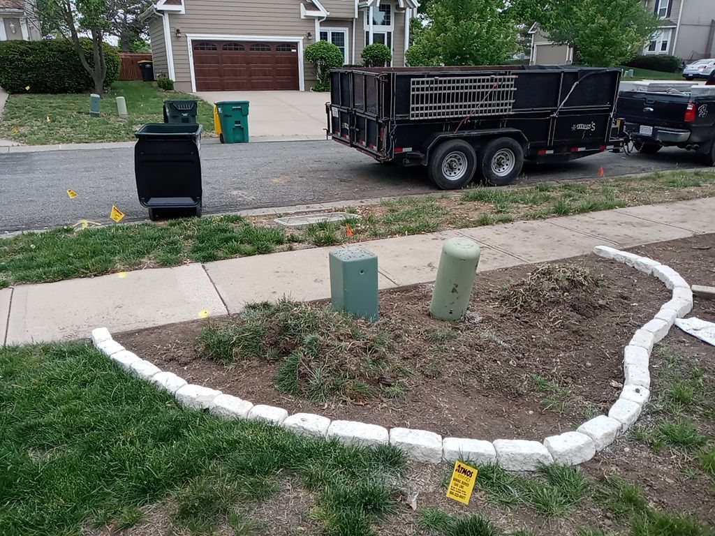 Front Yard Landscape by LAND ESCAPES LLC