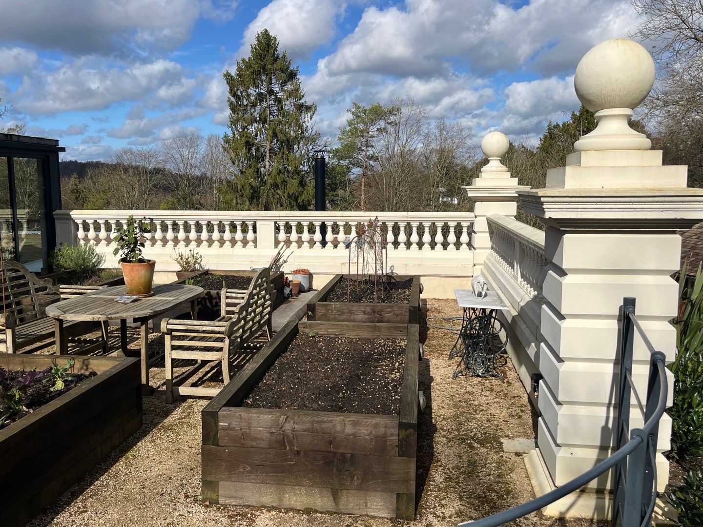 Render Clean using Honda 15lpm Low Pressure Washing Machine by Ges Exterior Cleaning ltd