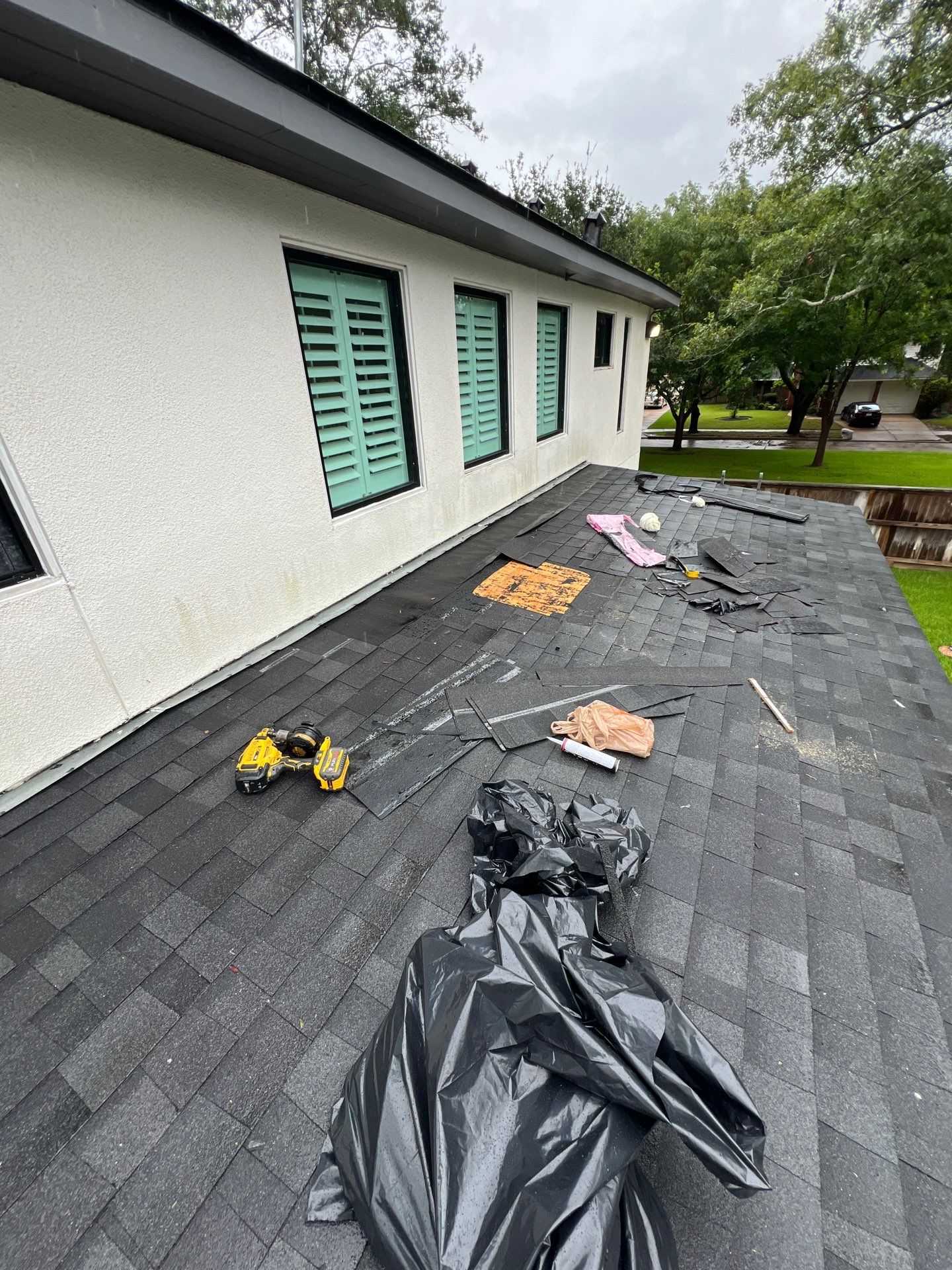 Residential Roofing Repair using Owen's Corning Duration (Lifetime) Shingles by Roof Repair Company