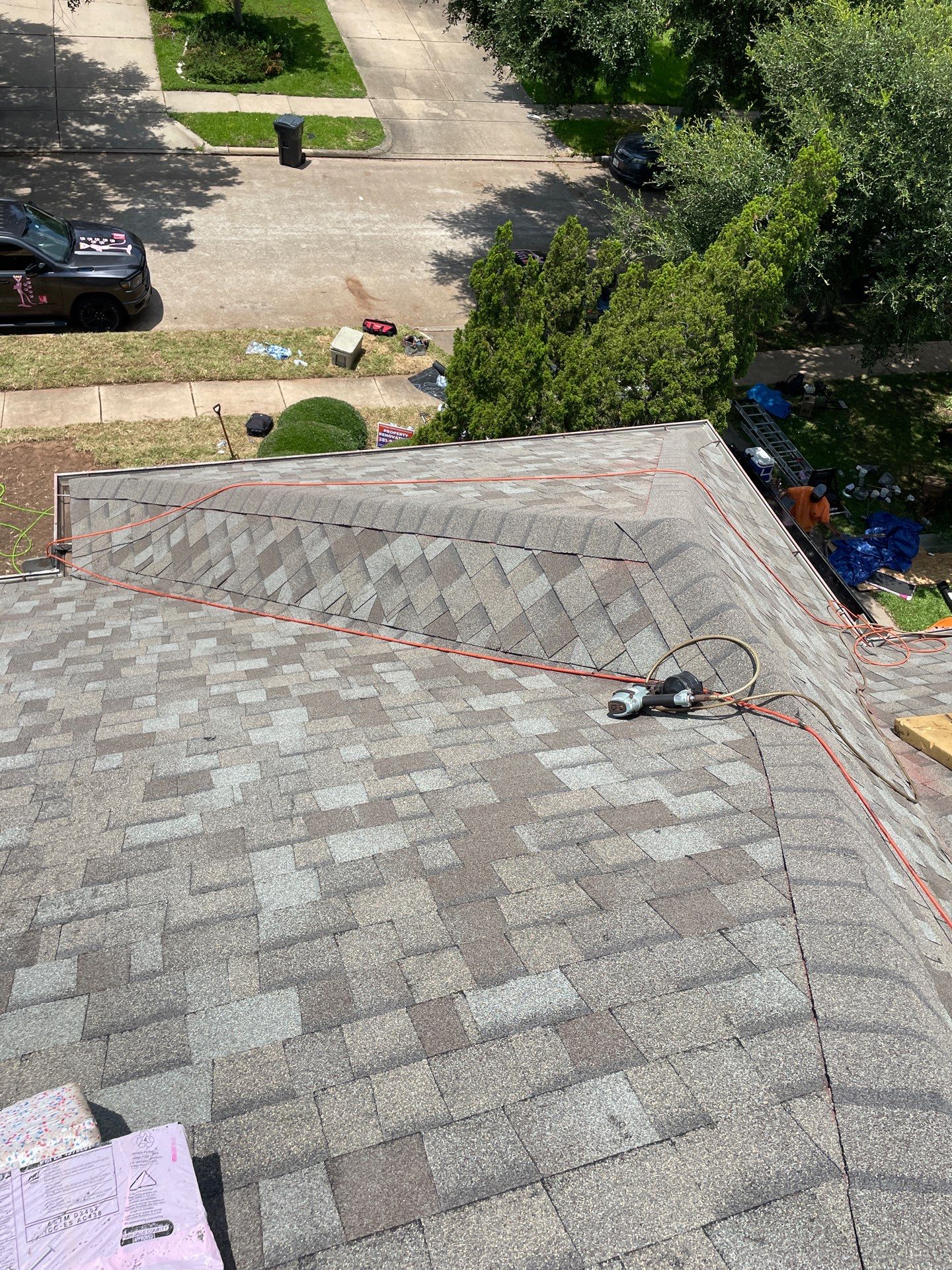 Residential Roofing Installation using Owen's Corning Duration (Lifetime) Shingles by Roof Repair Company