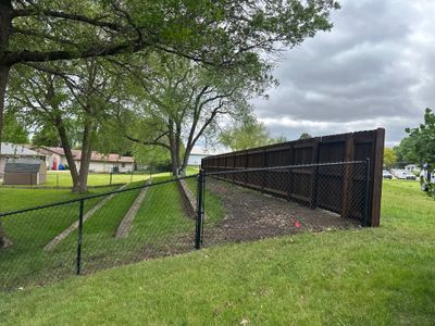 Chain Link and Cedar Privacy in Grundy Center