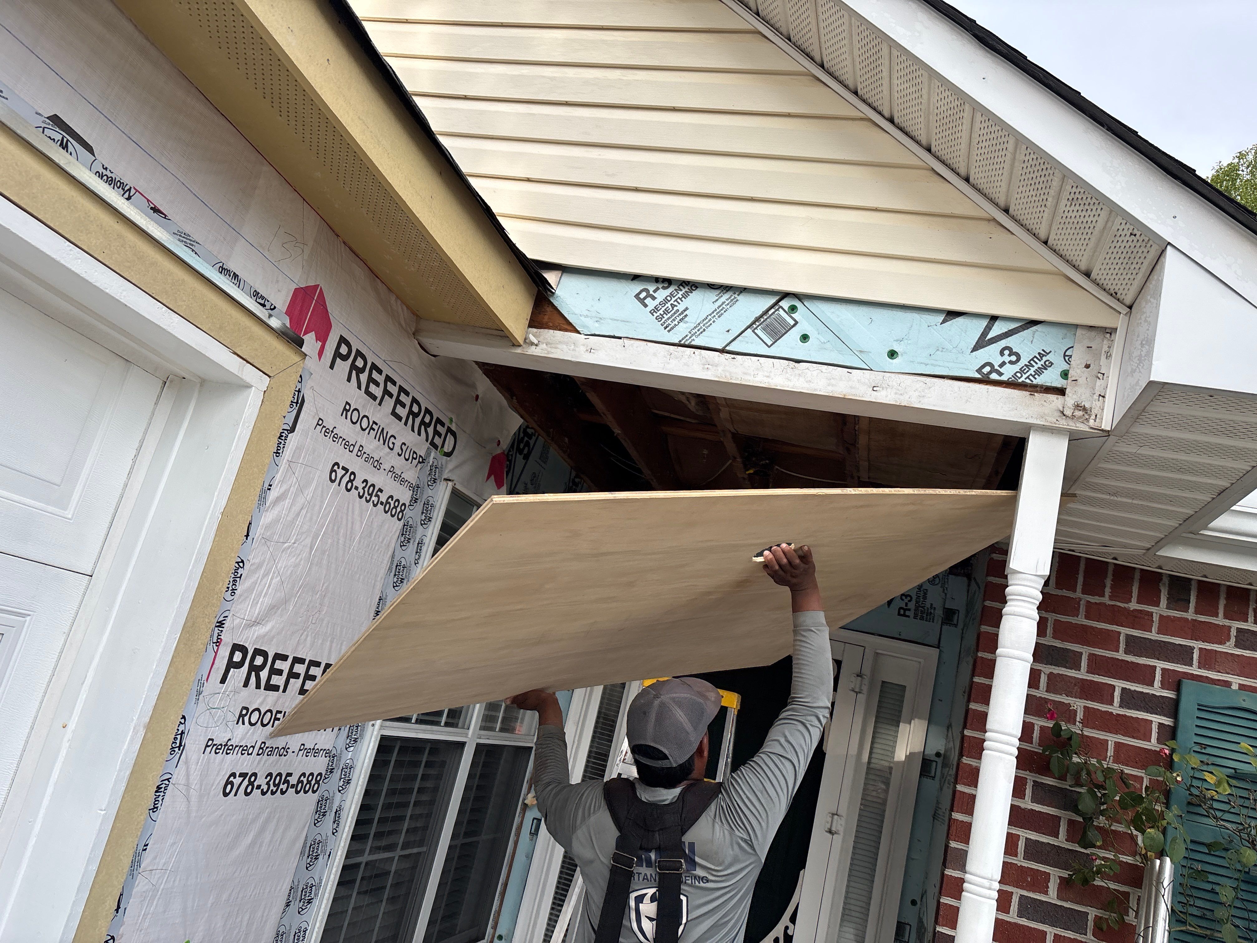 Siding replacement  by Deerfield Roofing LLC