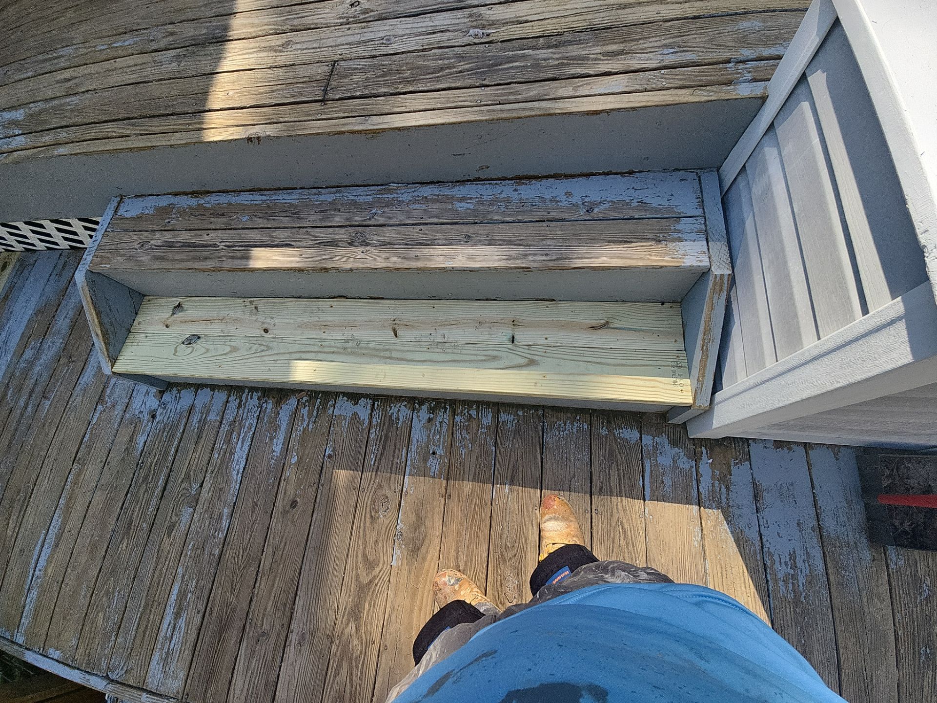 Deck using AcryFin by DuraSeal