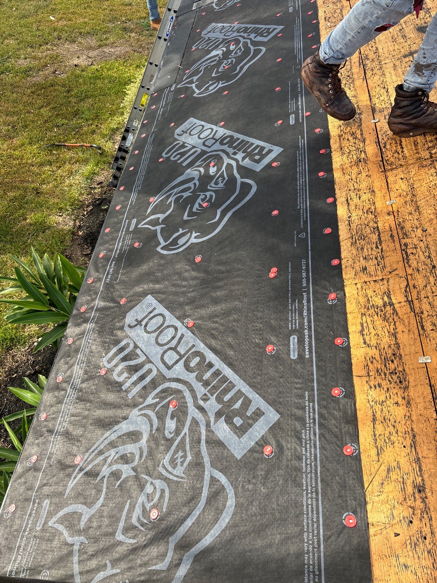 Residential Roofing Installation using Owen's Corning Duration (Lifetime) Shingles by Roof Repair Company