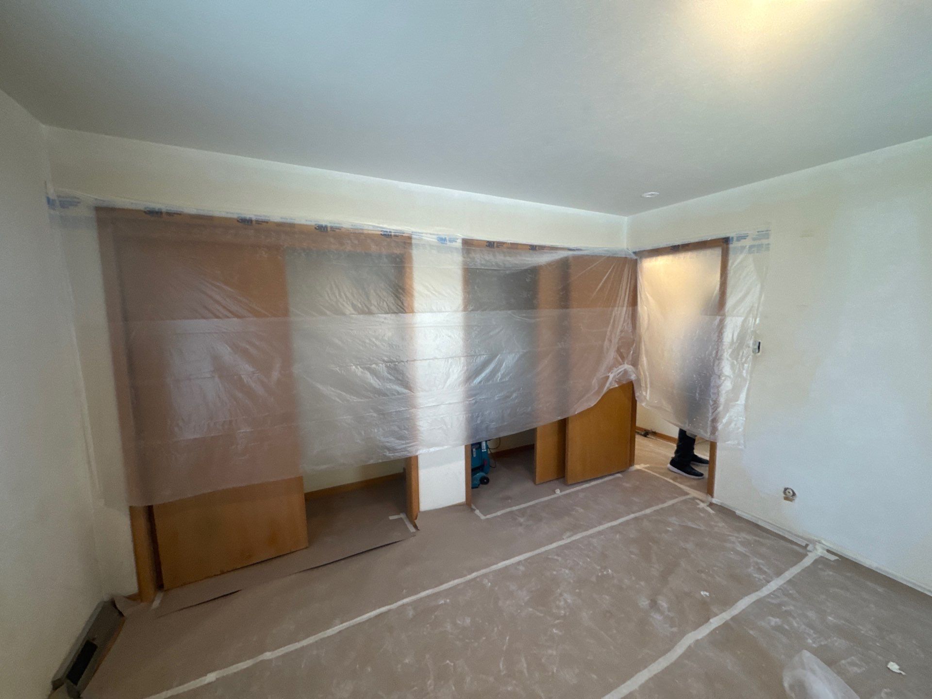 Full Interior Repaint to put the house up for sale by Midwest Paint LLC