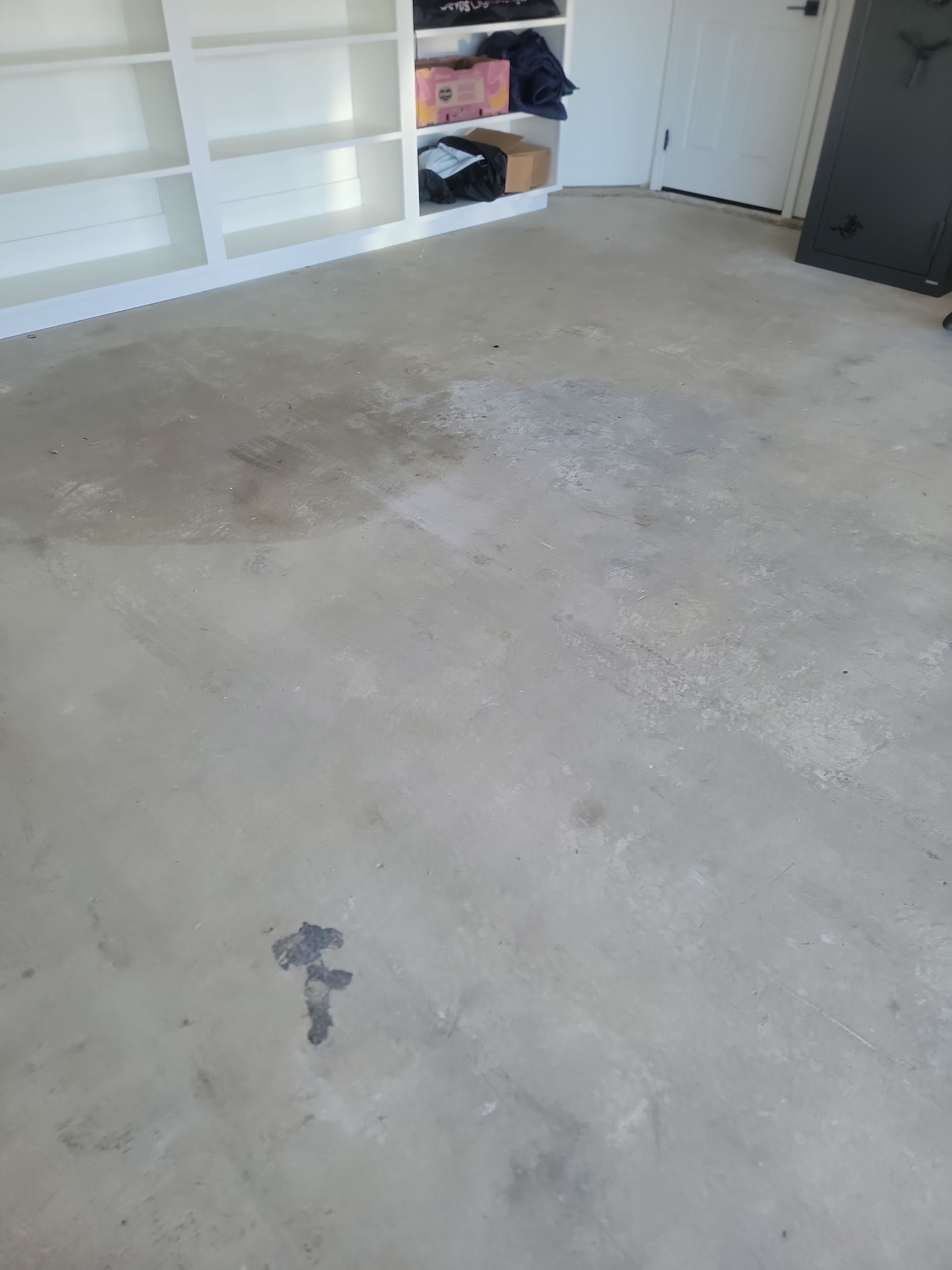 Feather Gray Polyurea Garage Floor Coating in Paso Robles by MGP Coatings
