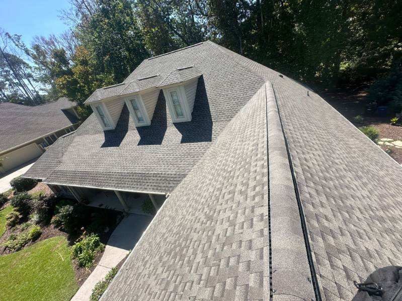 GAF HDZ - Weathered Wood by Linta Roofing Inc