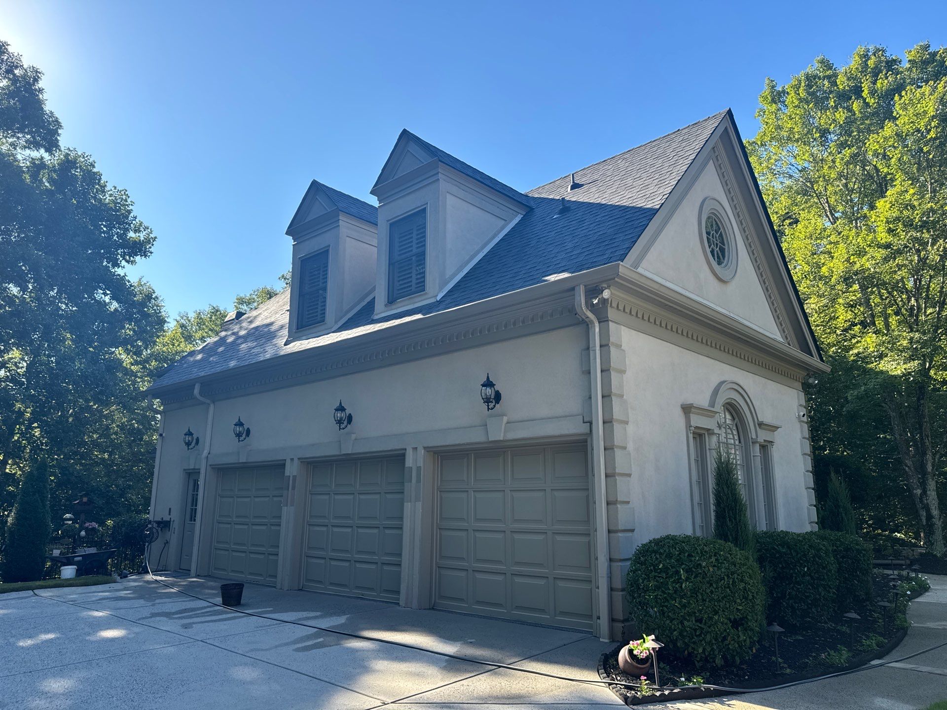 Full Exterior Stucco Painting and Restoration in Roswell Georgia by Swift Home Renovations
