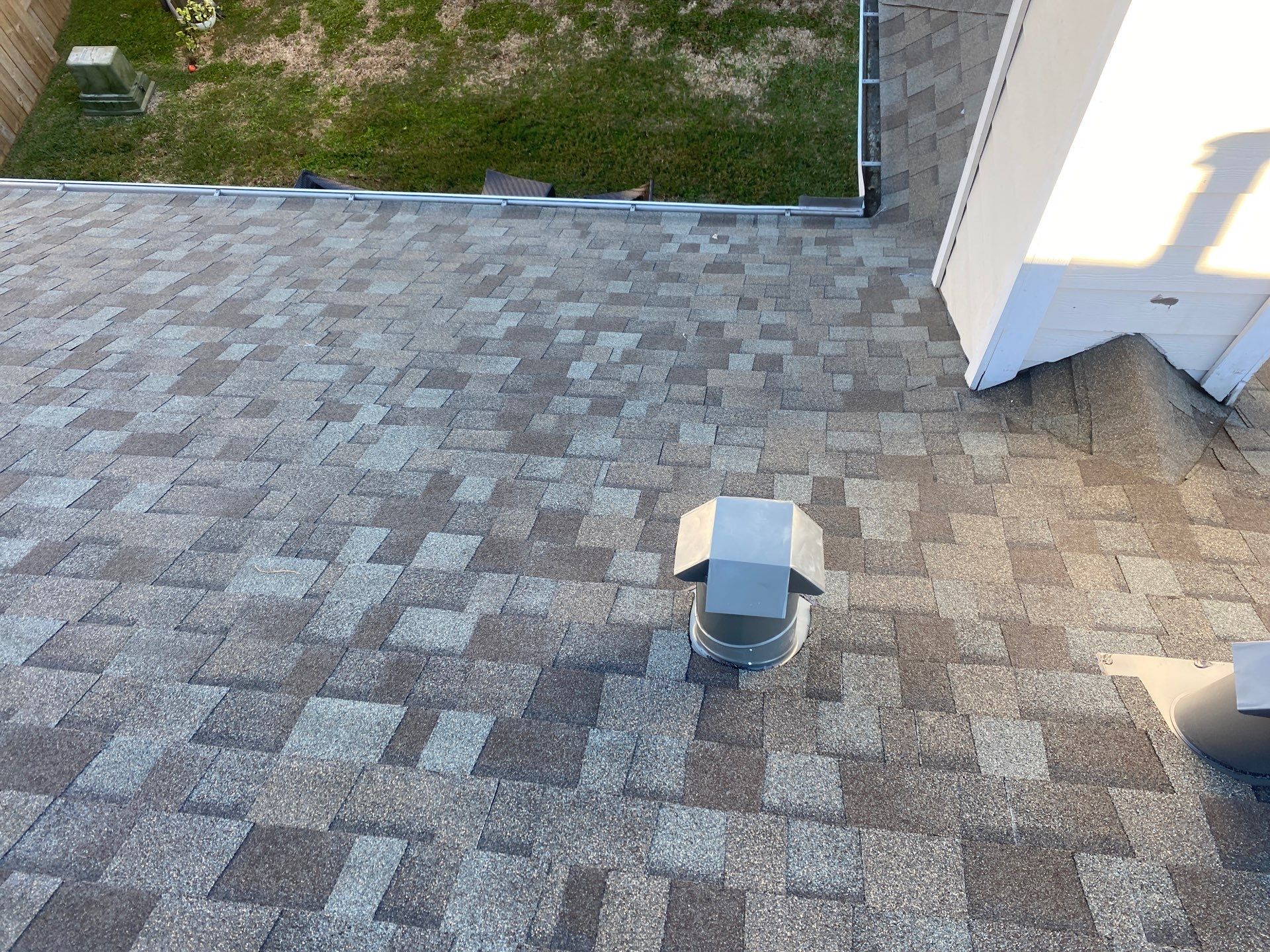 Residential Roofing Installation using Owen's Corning Duration (Lifetime) Shingles by Roof Repair Company