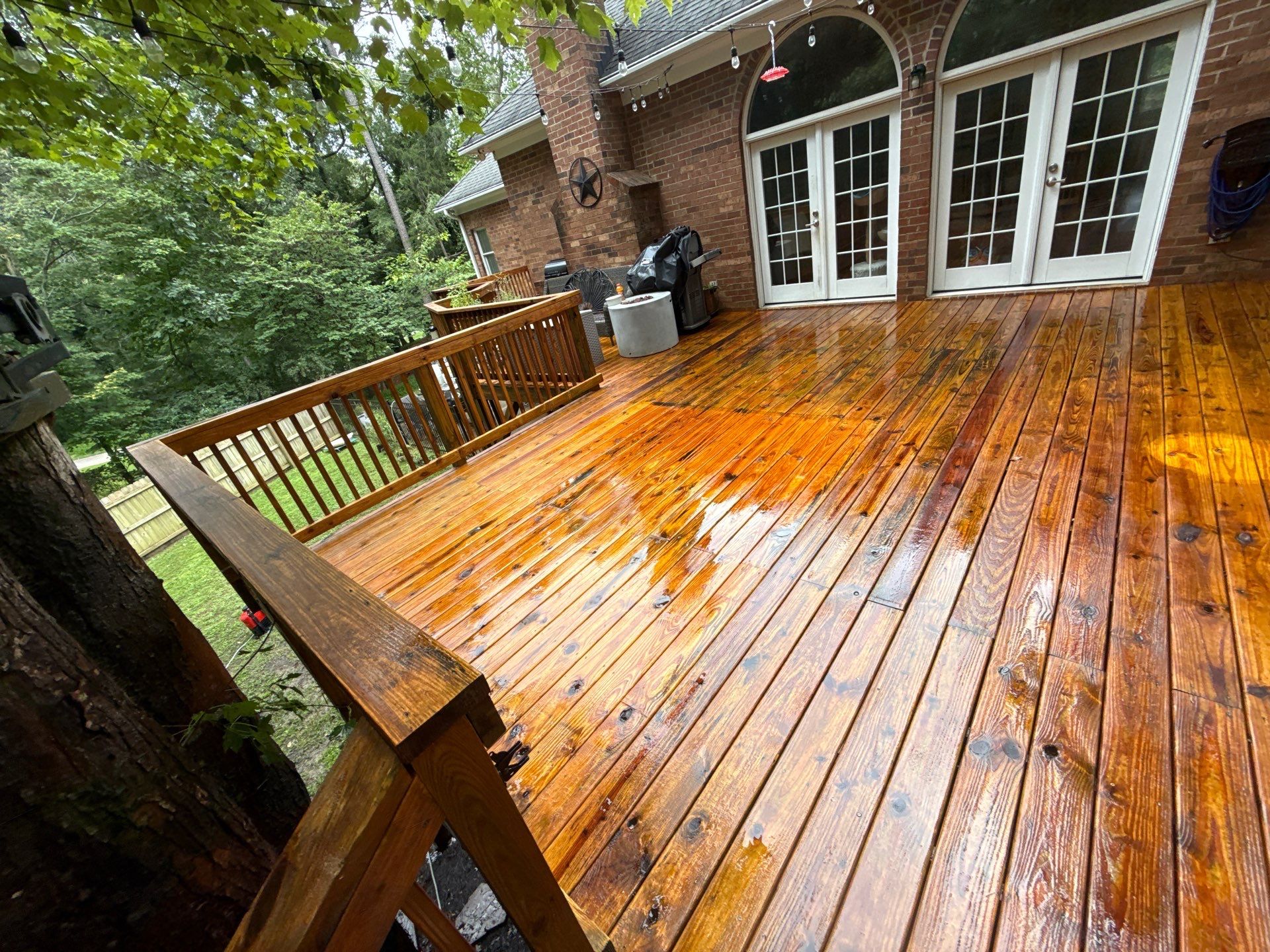 Wood Deck using Wood Sealant by DuraSeal