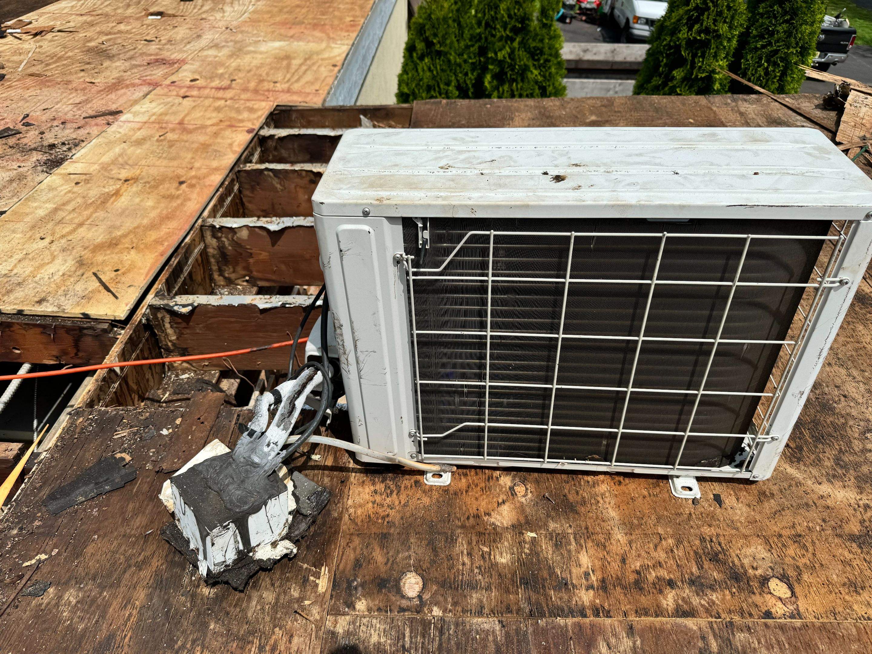 Flat Roofing  by Stofan Construction LLC