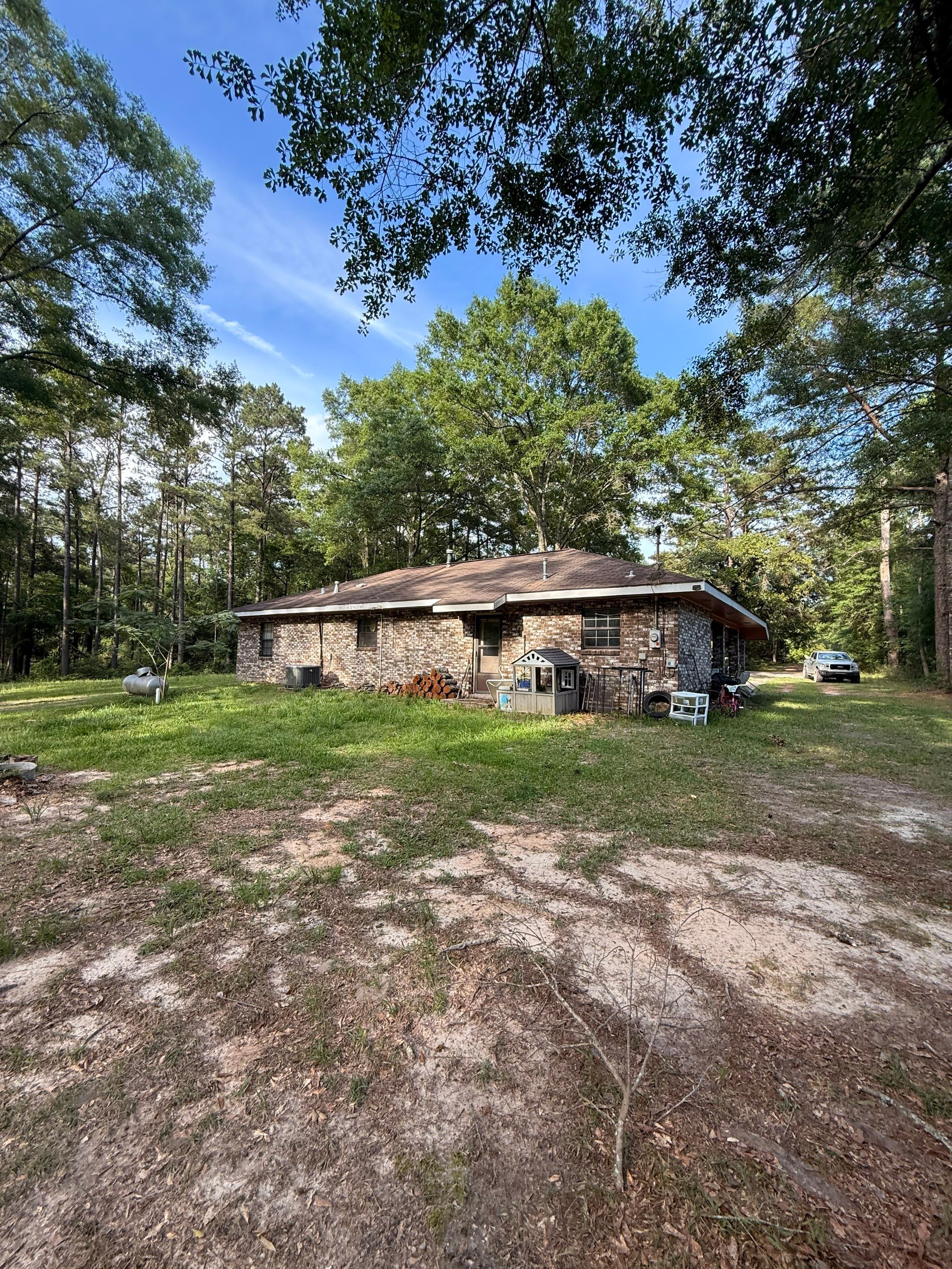 Architectural Shingle Roof Replacement for Poplarville Residential Home by Frontline Roofing