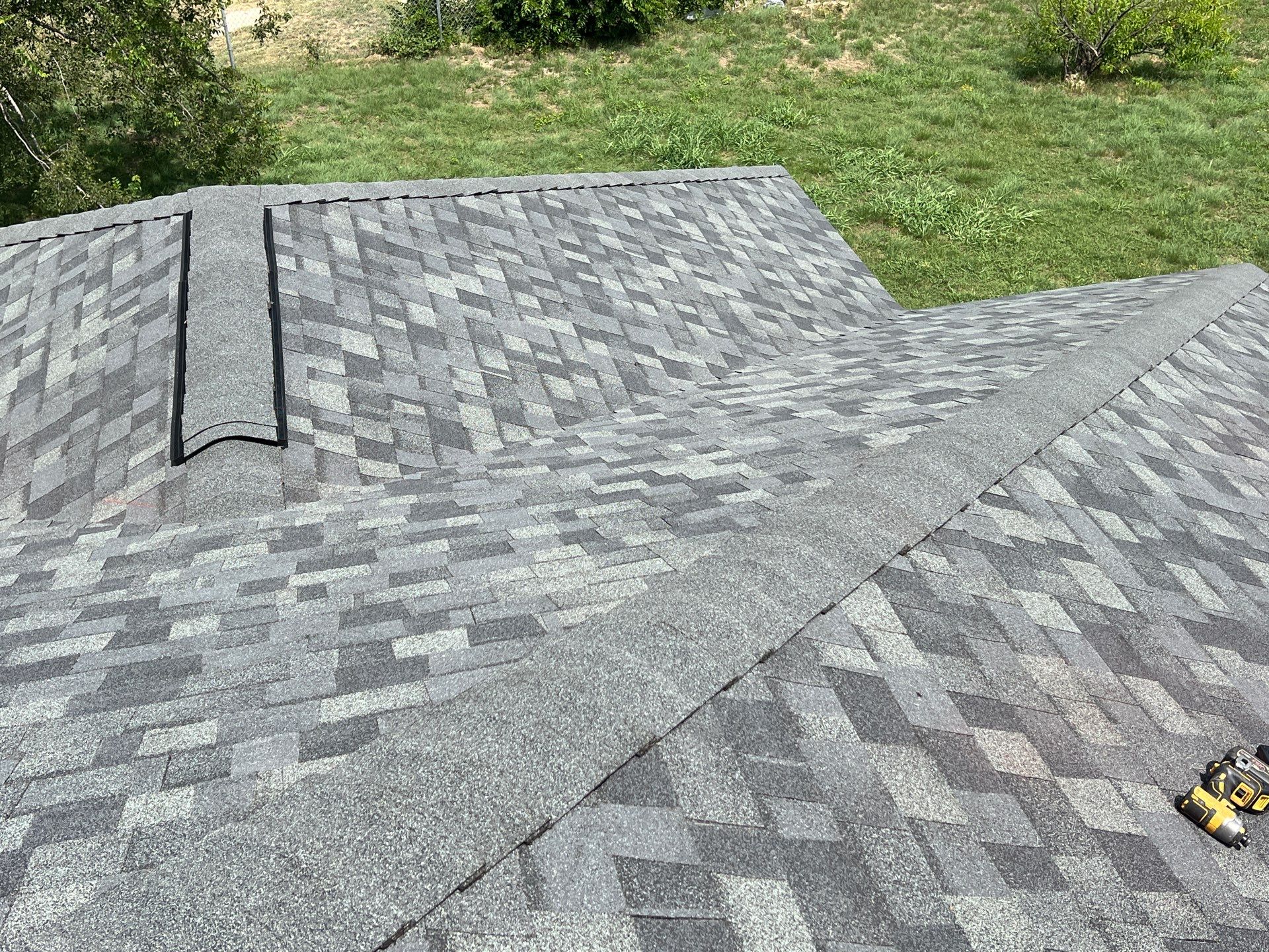 Estate Gray - Owens Corning TruDefinition Duration by RoofsOnly.com