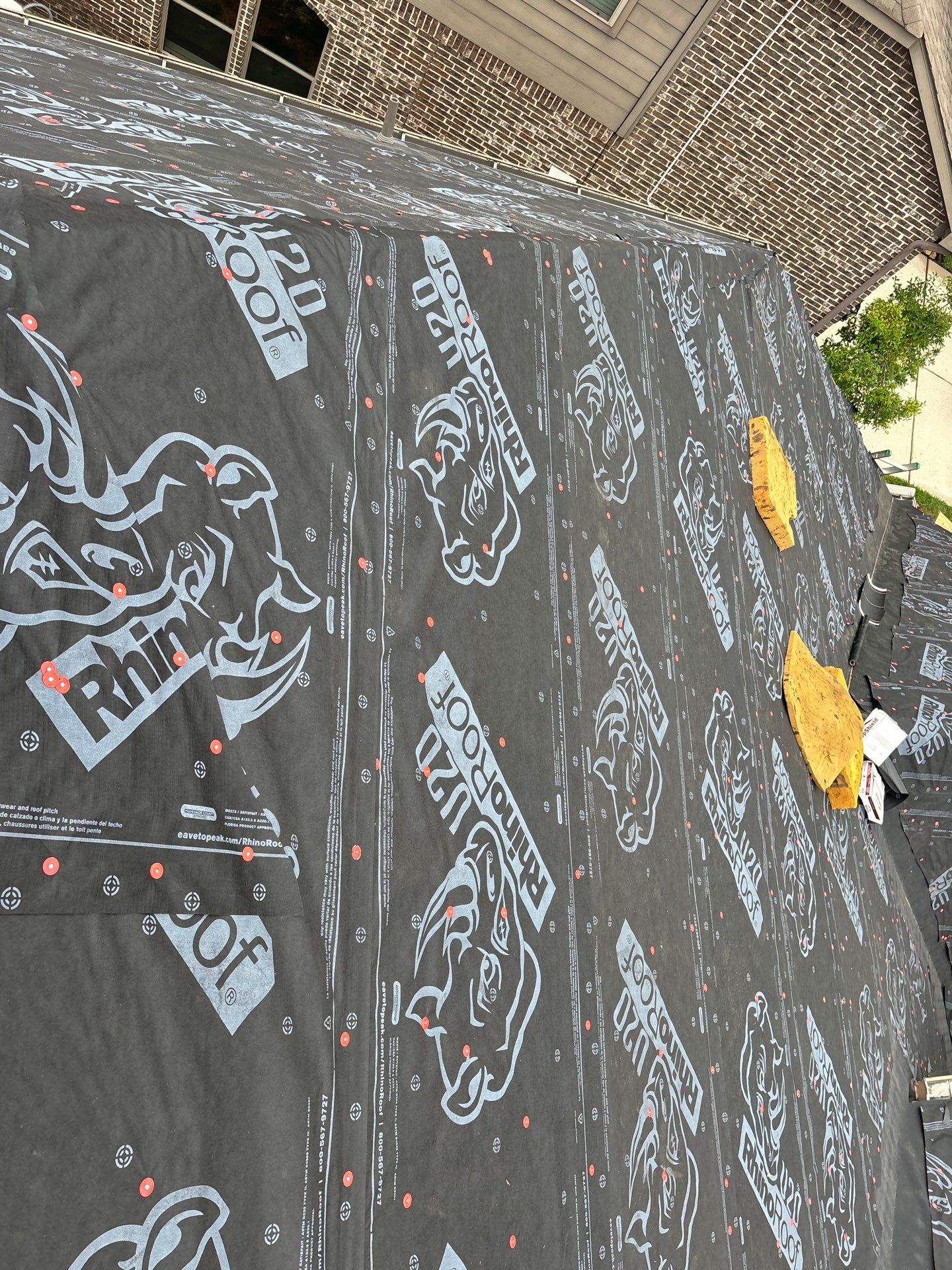 Residential Roofing Installation using Owen's Corning Duration (Lifetime) Shingles by Roof Repair Company