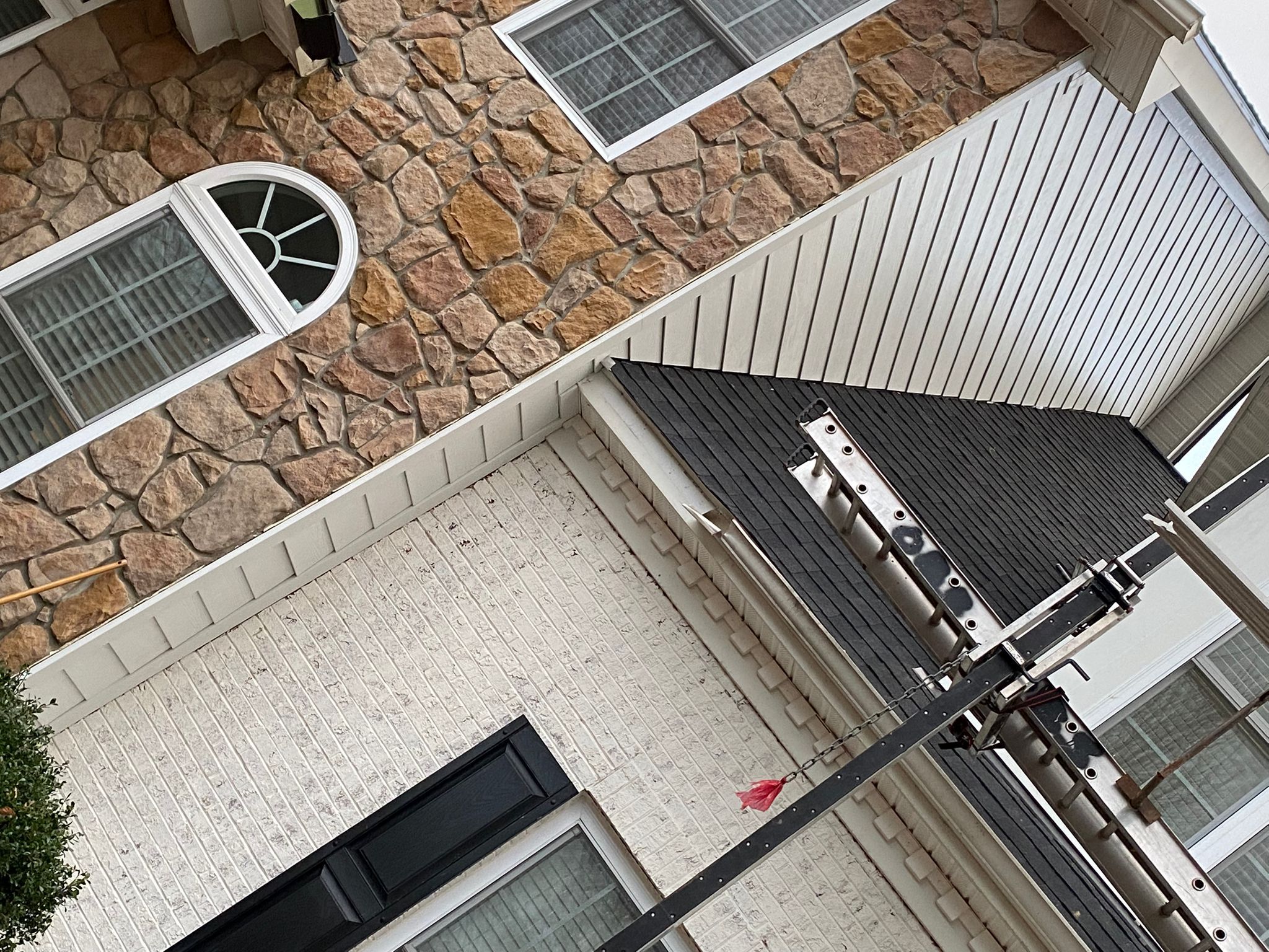 Lorton: Multi-Trade Insurance Restoration by RM Banning, Inc.