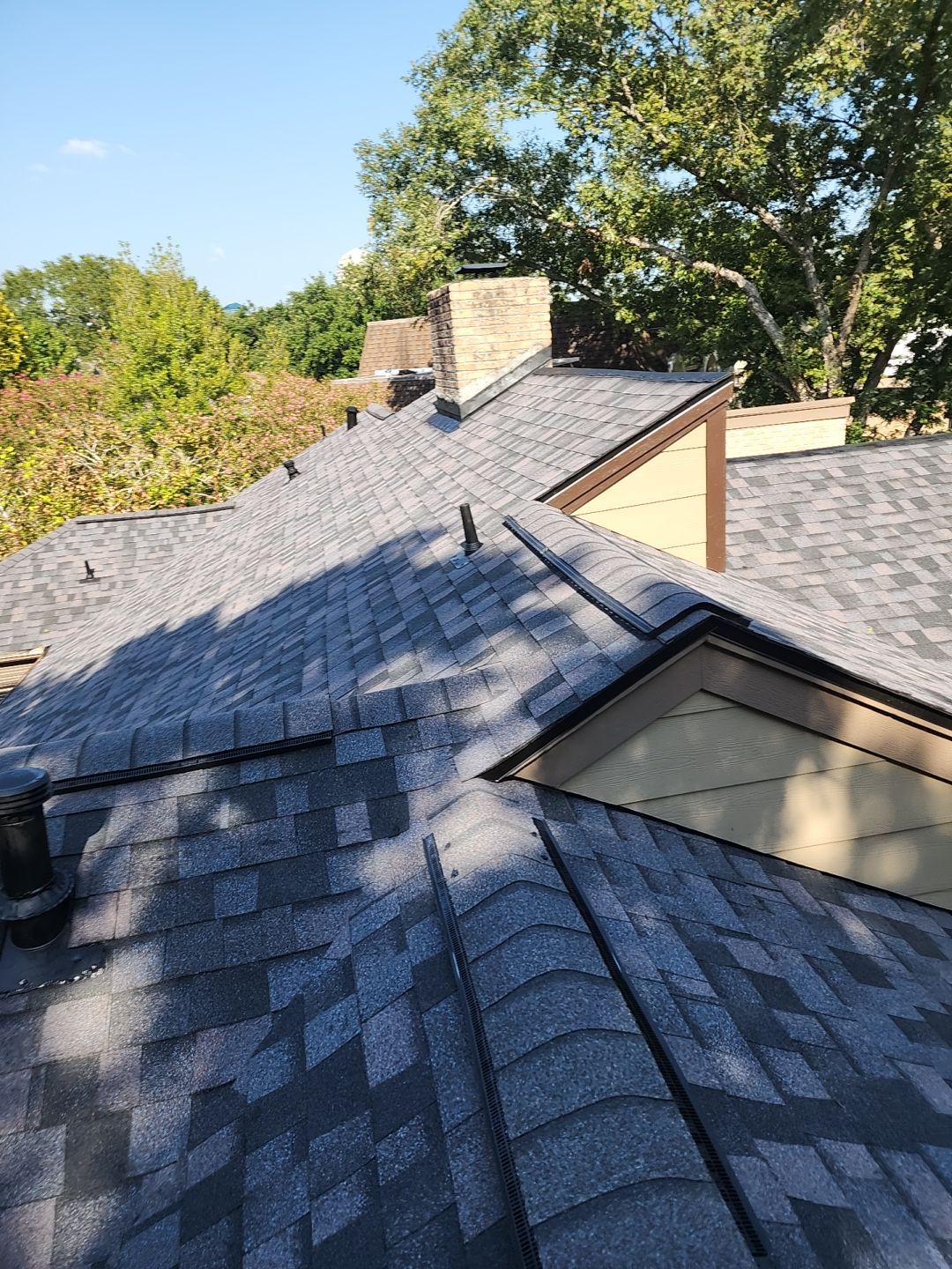 Residential Roofing Installation using Owen's Corning Duration (Lifetime) Shingles by Roof Repair Company