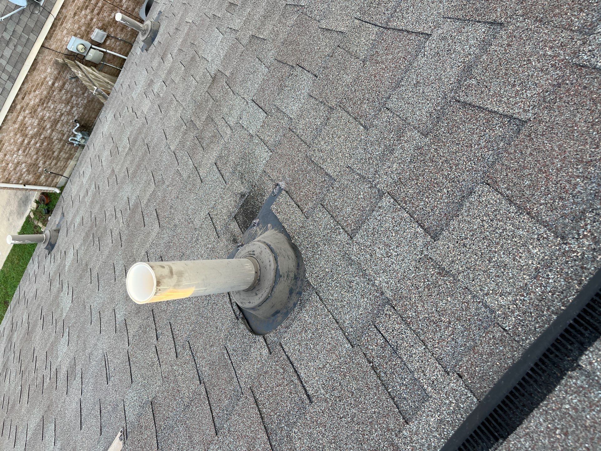 Hail Damage using Owen's Corning Duration (Lifetime) Shingles by Roof Repair Company