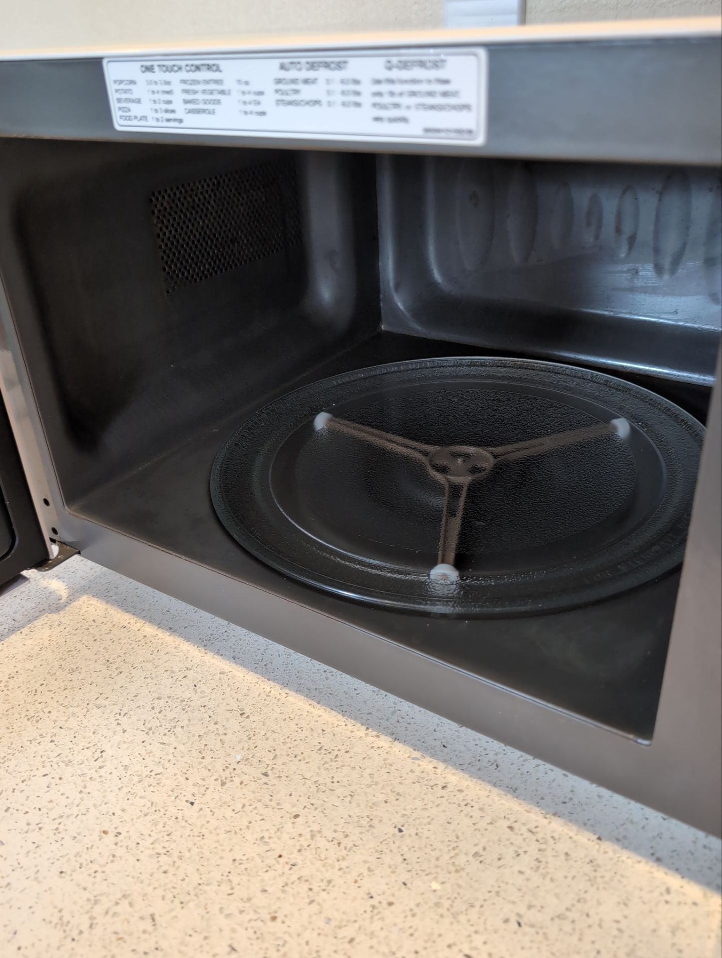 Maid Service House Cleaning in West Linn by Cloud 9 Professional Cleaning Services