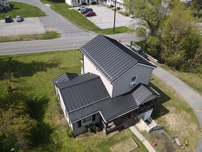 Residential Roofing Installation using Texture Standing Seam