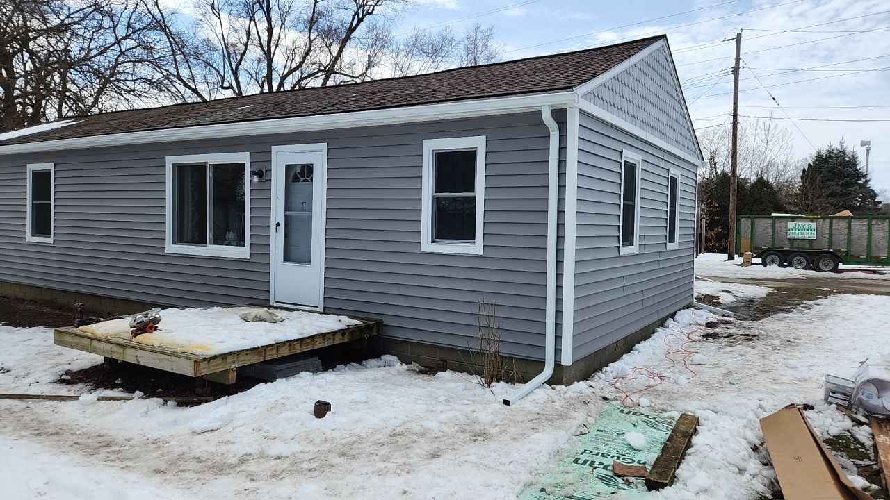 Siding Replacement using Certainteed Monogram D5 by 180 Contractors