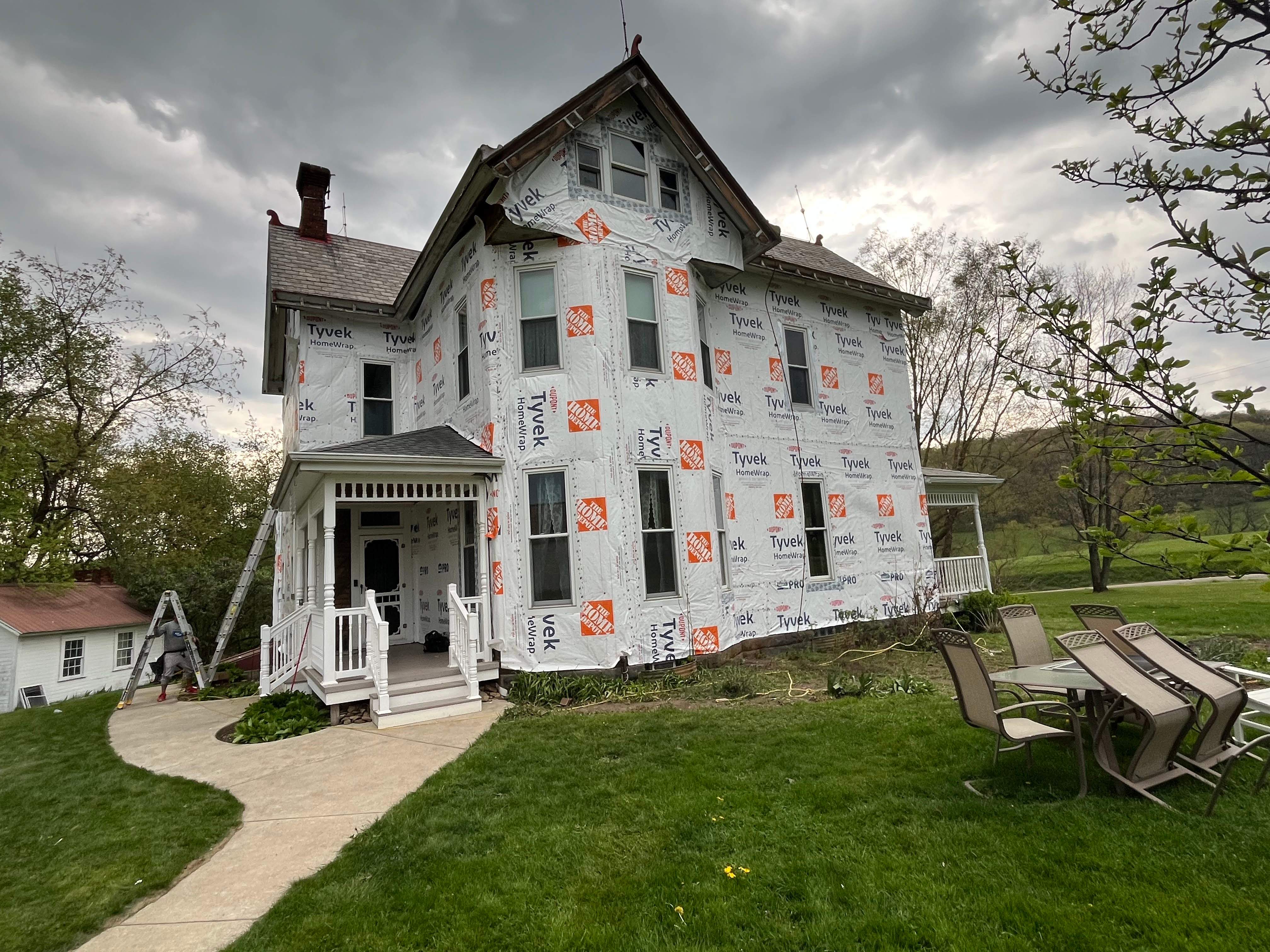 James Hardie Siding Renovation for Evans City Victorian Farmhouse by Ideal Siding Pittsburgh