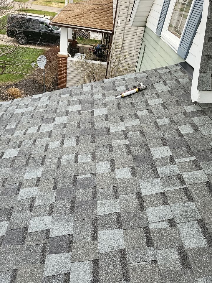 ATLAS PINNACLE COLOR: COASTAL GRANITE DRIP EDGE: WHITE by Eagle Eye Roofing