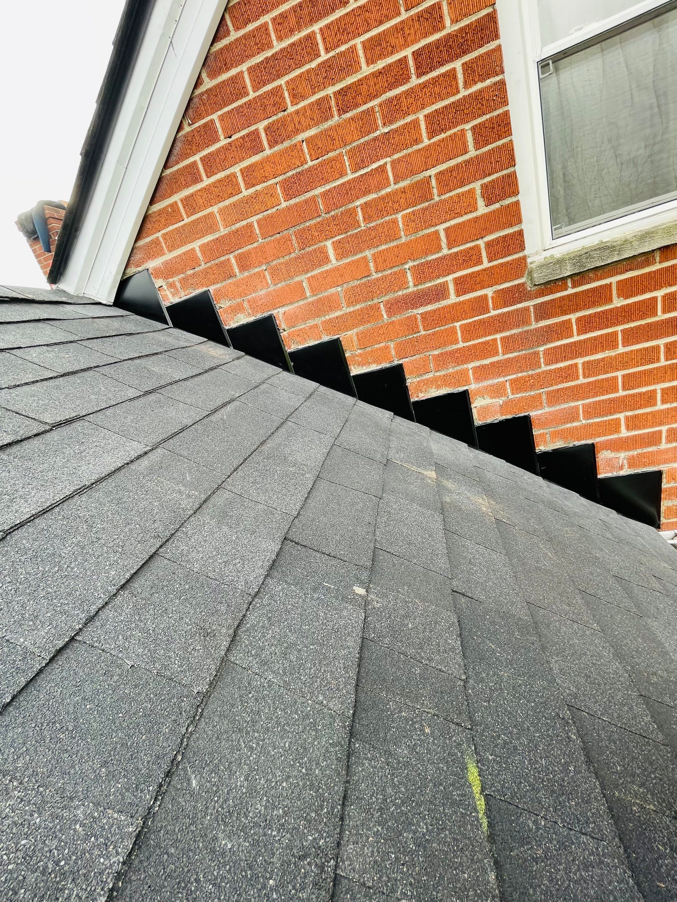 ROOF DAYTON OHIO BY XPRO ELITE INSTALL AT 2909 Woodway Avenue Dayton, OH 45405 by XPRO ELITE LLC