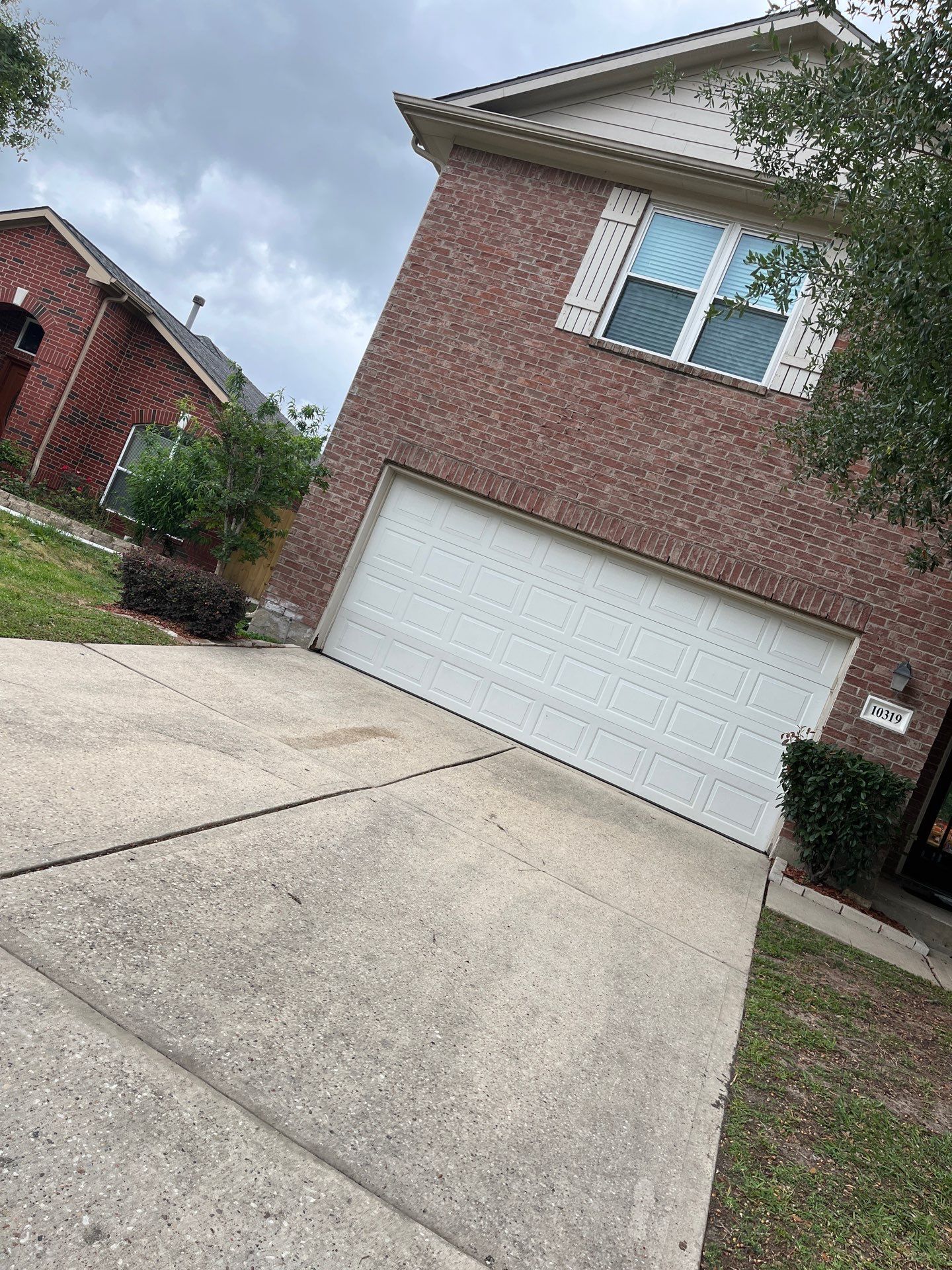 Residential Roofing Installation using Owen's Corning Duration (Lifetime) Shingles by Roof Repair Company