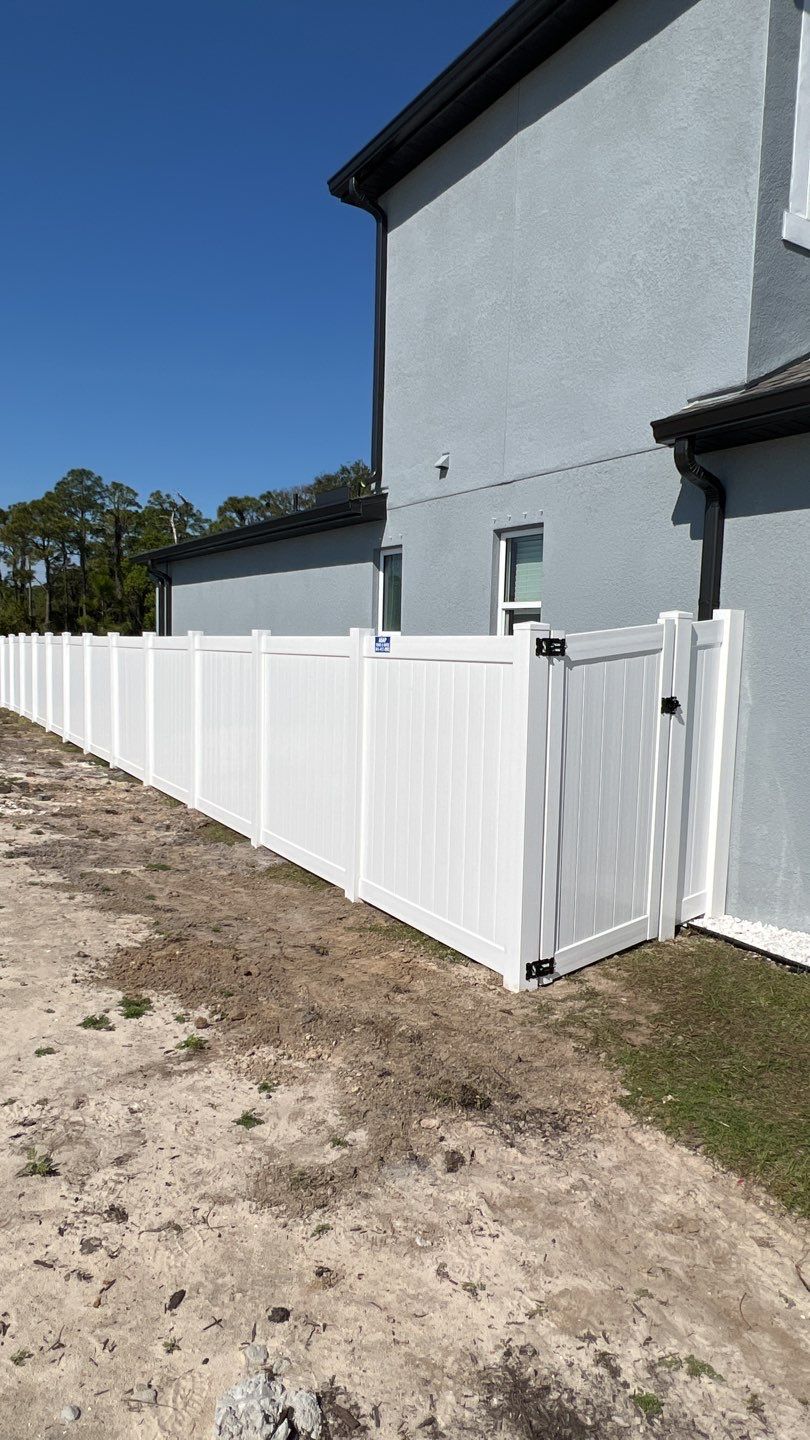 Sarasota, FL 6ft. Tall White Vinyl Privacy Fence & 3 Rail Aluminum Fence by Asap fence and gates, LLC
