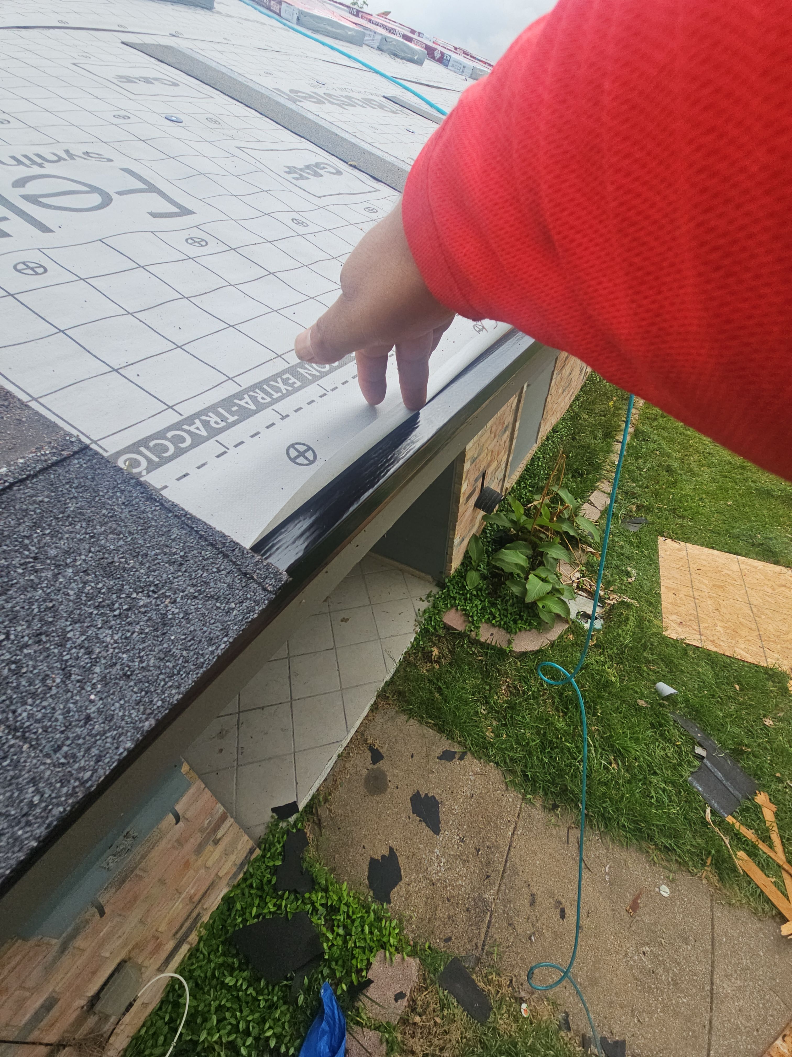 Full Roof Replacement & Flat Roof System in Garland by road roofing llc