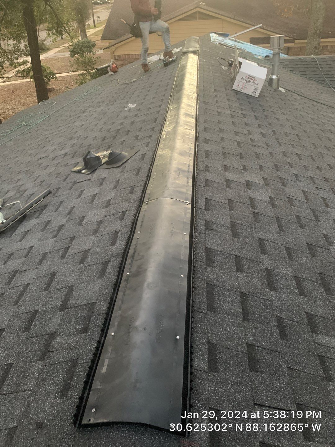 Roof replacement by American Roofing & Construction LLC